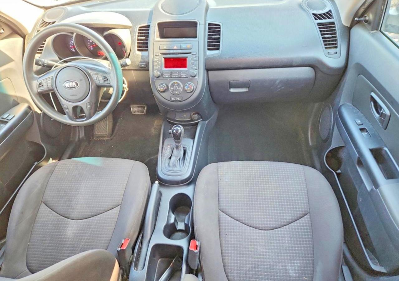 2013 Kia Soul Base Серый vin: KNDJT2A59D7490629