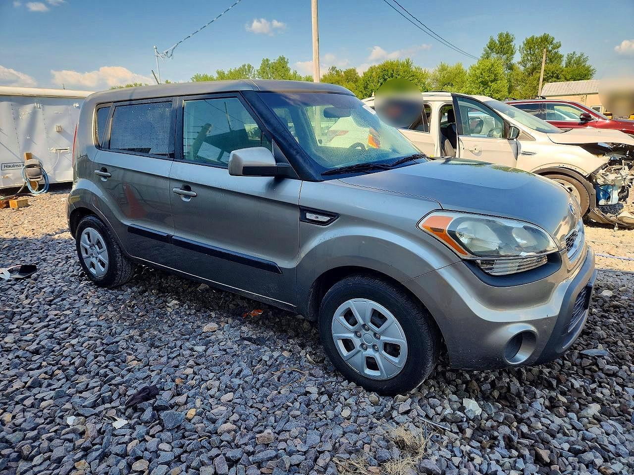 2013 Kia Soul Base Серый vin: KNDJT2A59D7490629