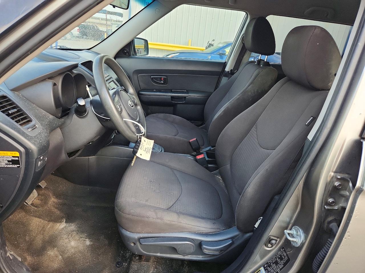 2013 Kia Soul Base Серый vin: KNDJT2A59D7493563