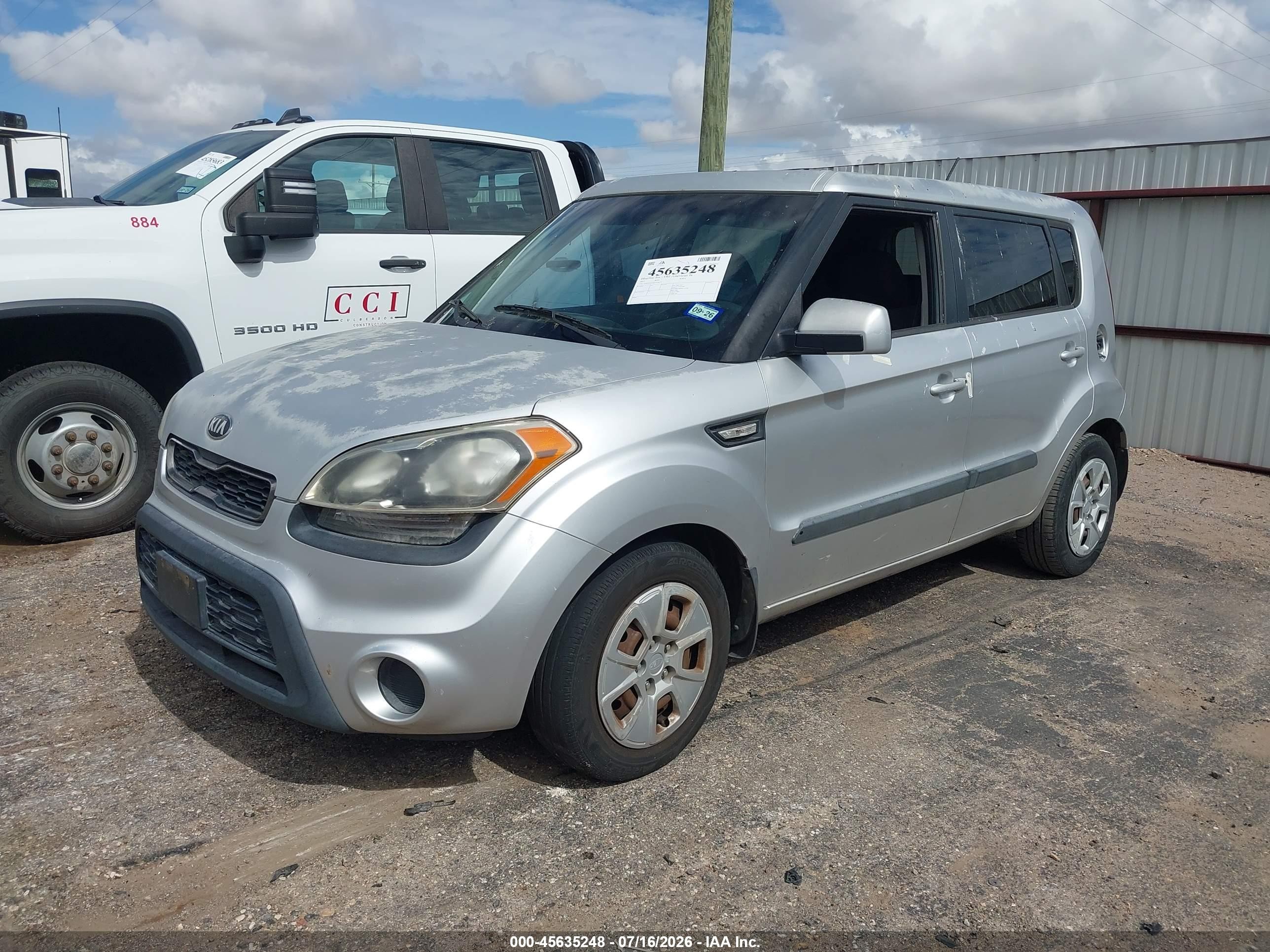 2013 Kia Soul   Серебряный vin: KNDJT2A59D7509177