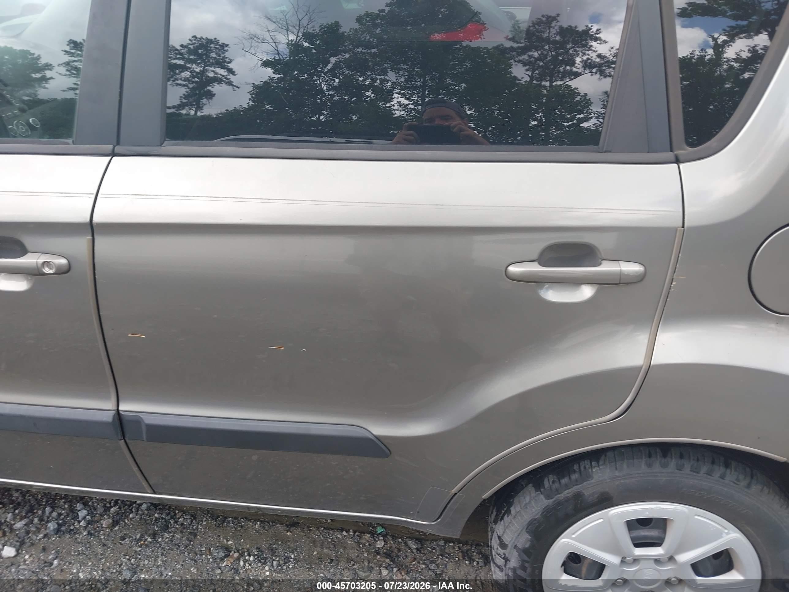 2013 Kia Soul   Gray vin: KNDJT2A59D7527291