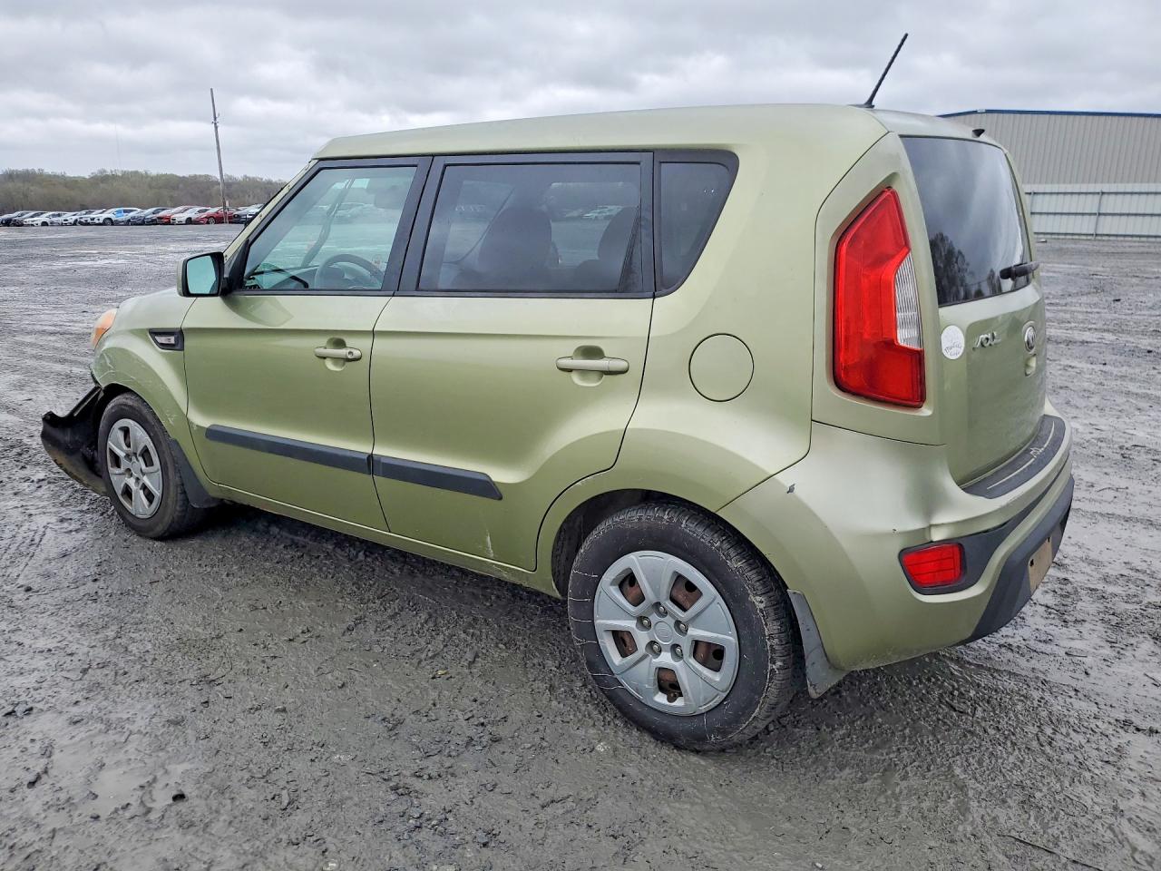 2013 Kia Soul Base Green vin: KNDJT2A59D7543765