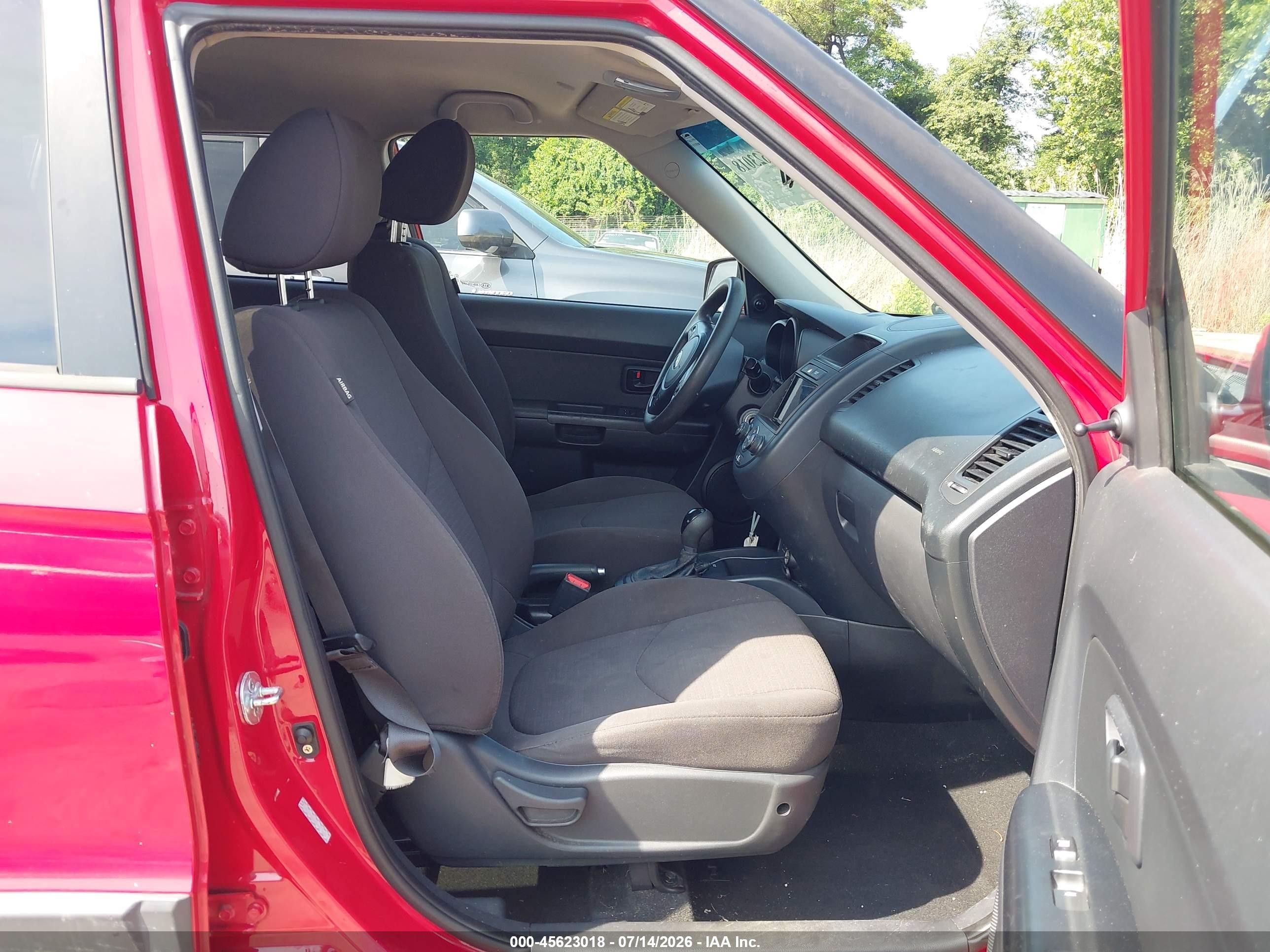 2013 Kia Soul Красный vin: KNDJT2A59D7596899