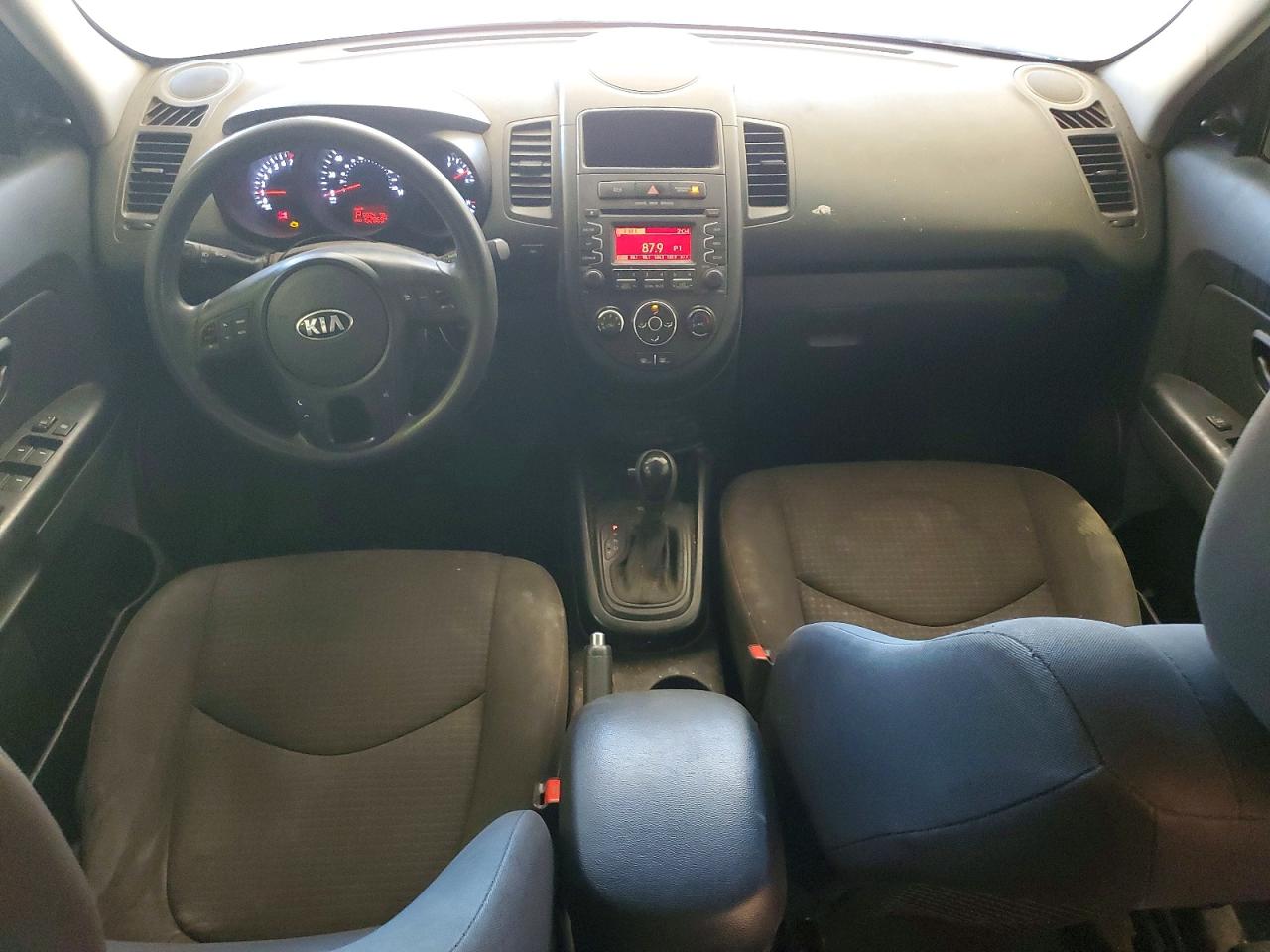 2013 Kia Soul Base Green vin: KNDJT2A59D7623325