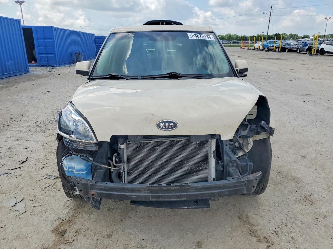 2012 Kia Soul Base Кремовый vin: KNDJT2A5XC7408664