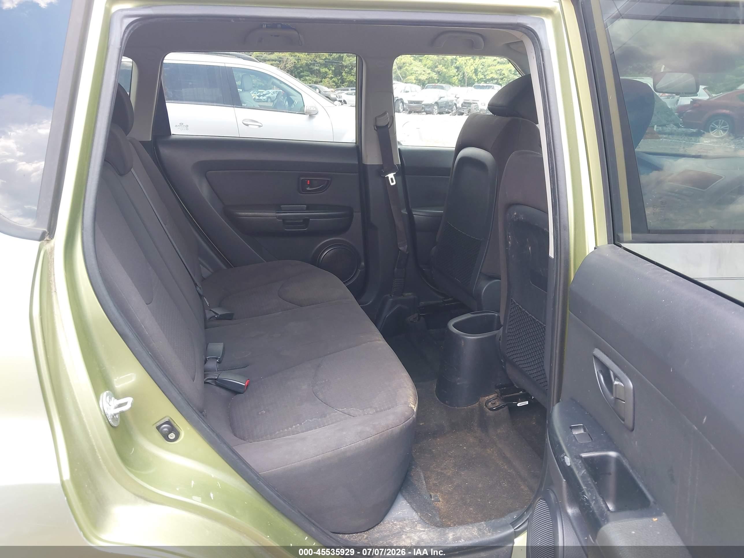 2013 Kia Soul   Зеленый vin: KNDJT2A5XD7577973