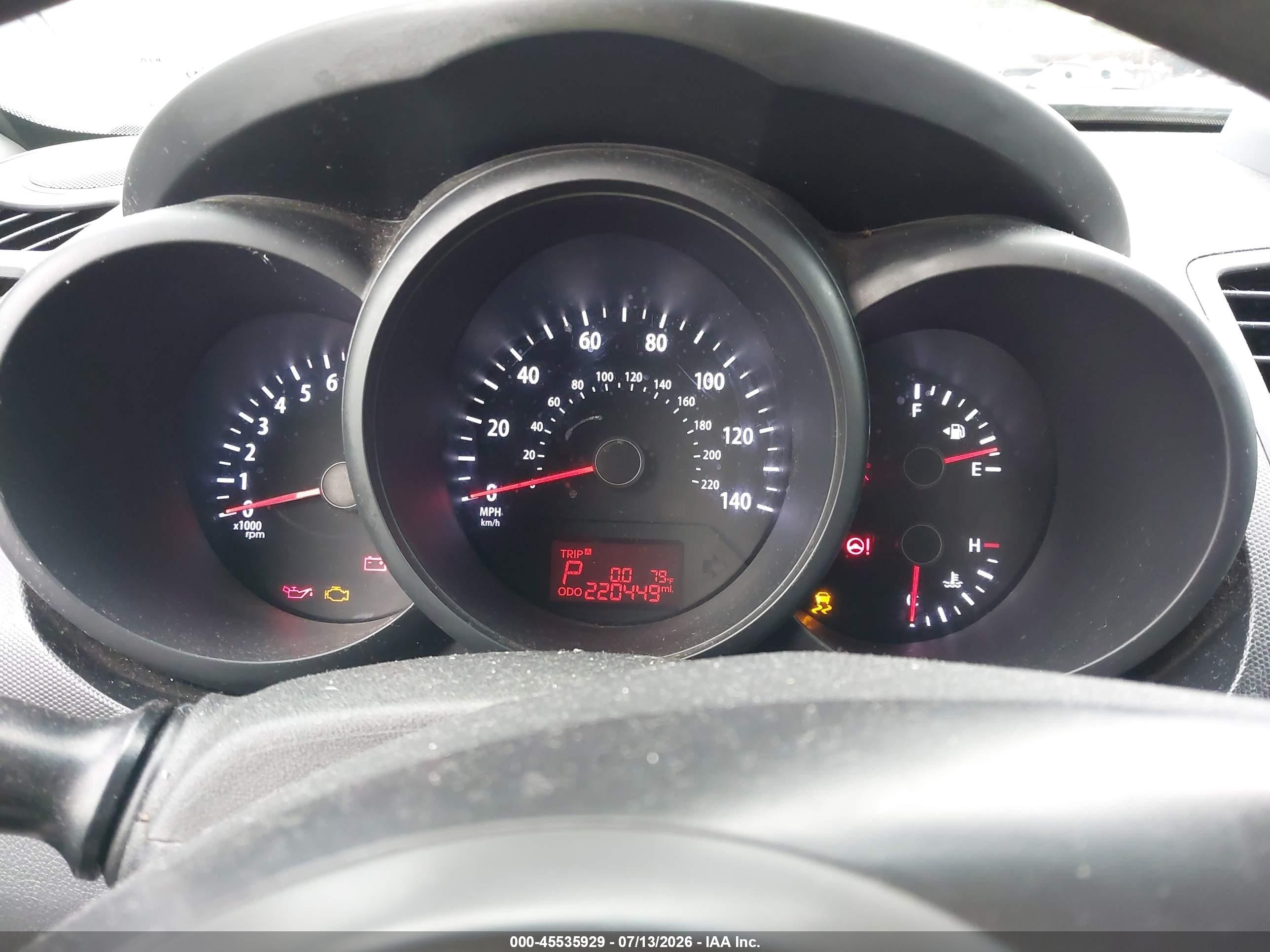 2013 Kia Soul   Зеленый vin: KNDJT2A5XD7577973