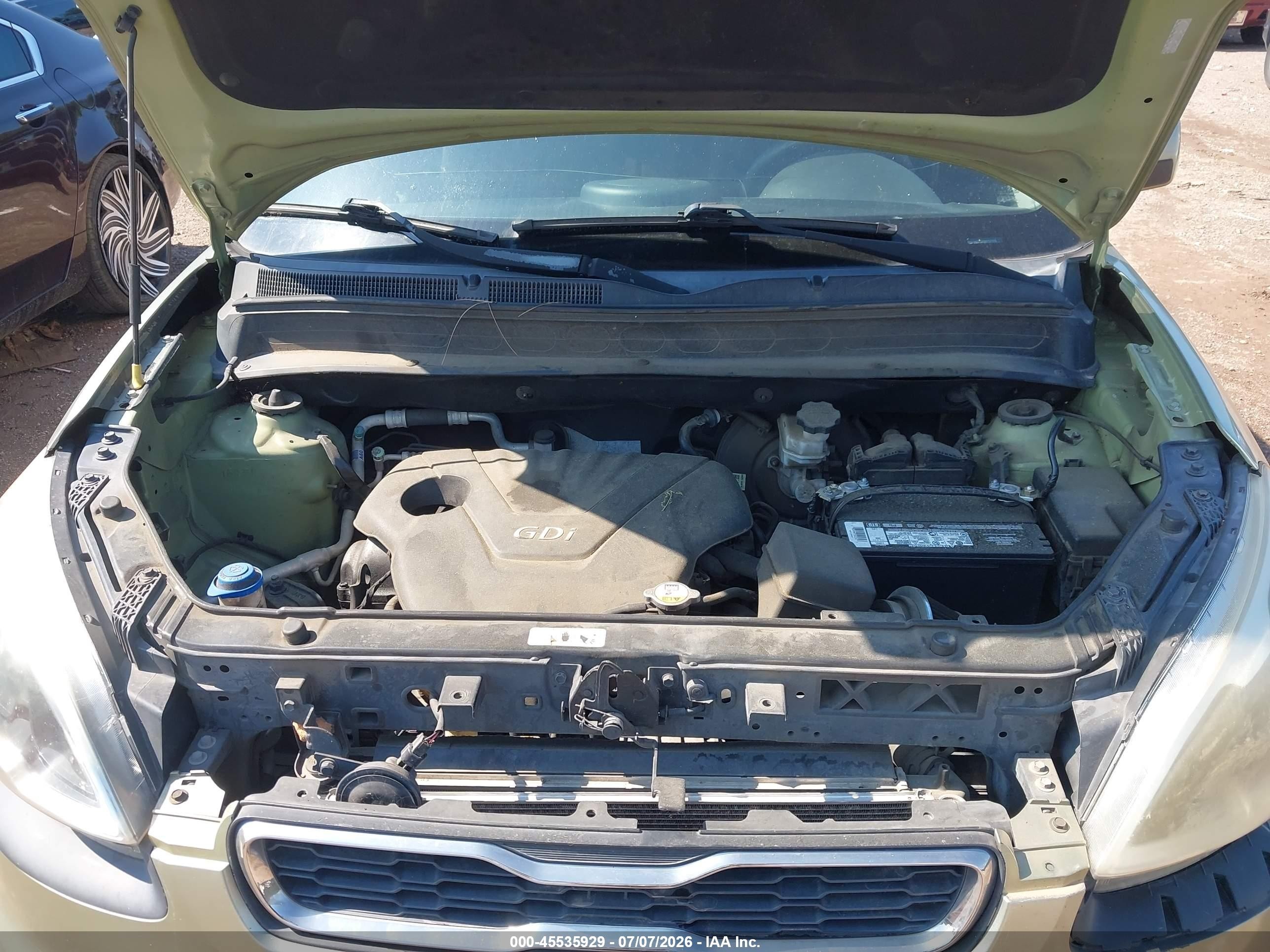 2013 Kia Soul   Зеленый vin: KNDJT2A5XD7577973