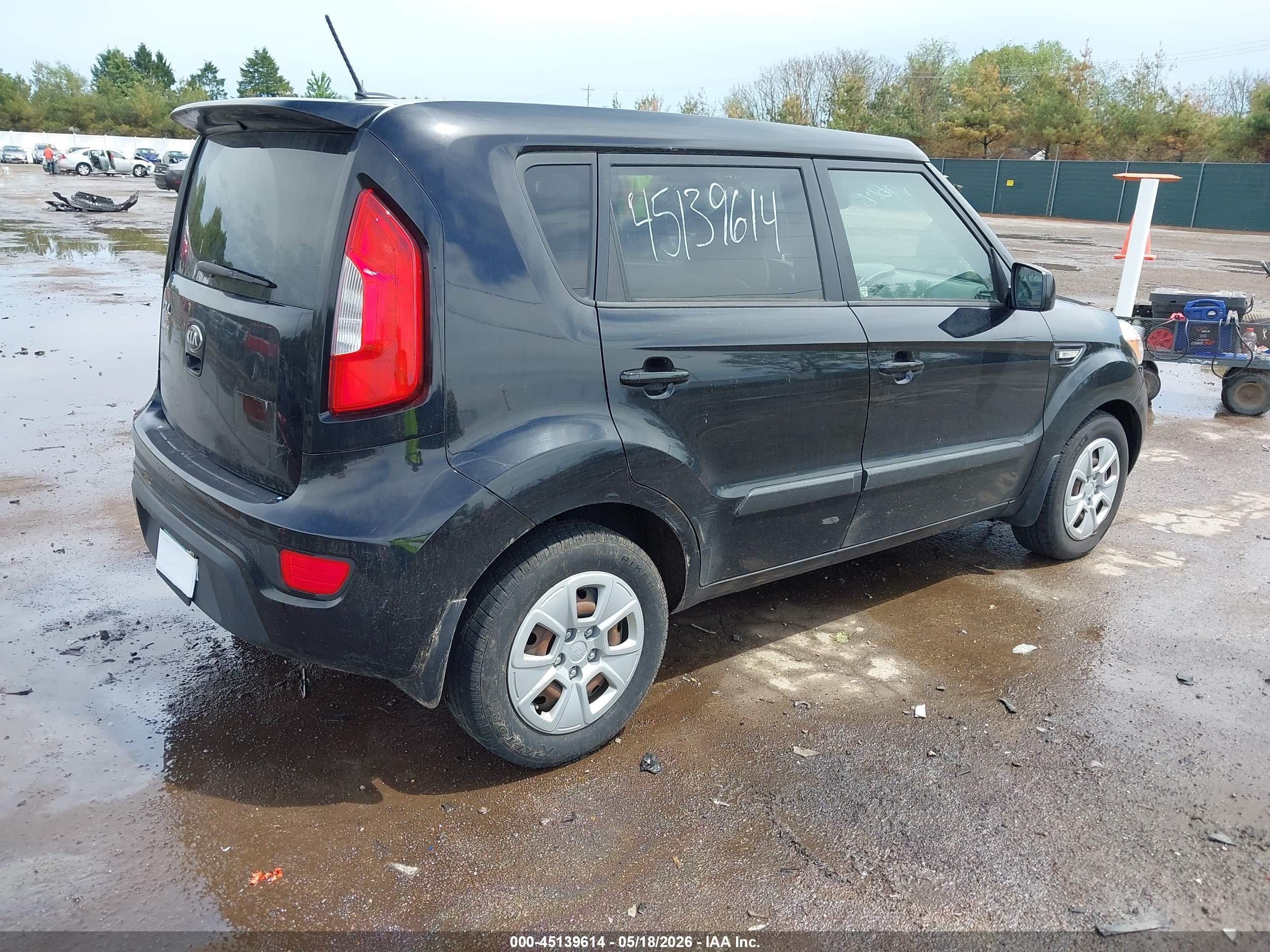 2013 Kia Soul   Black vin: KNDJT2A5XD7608736