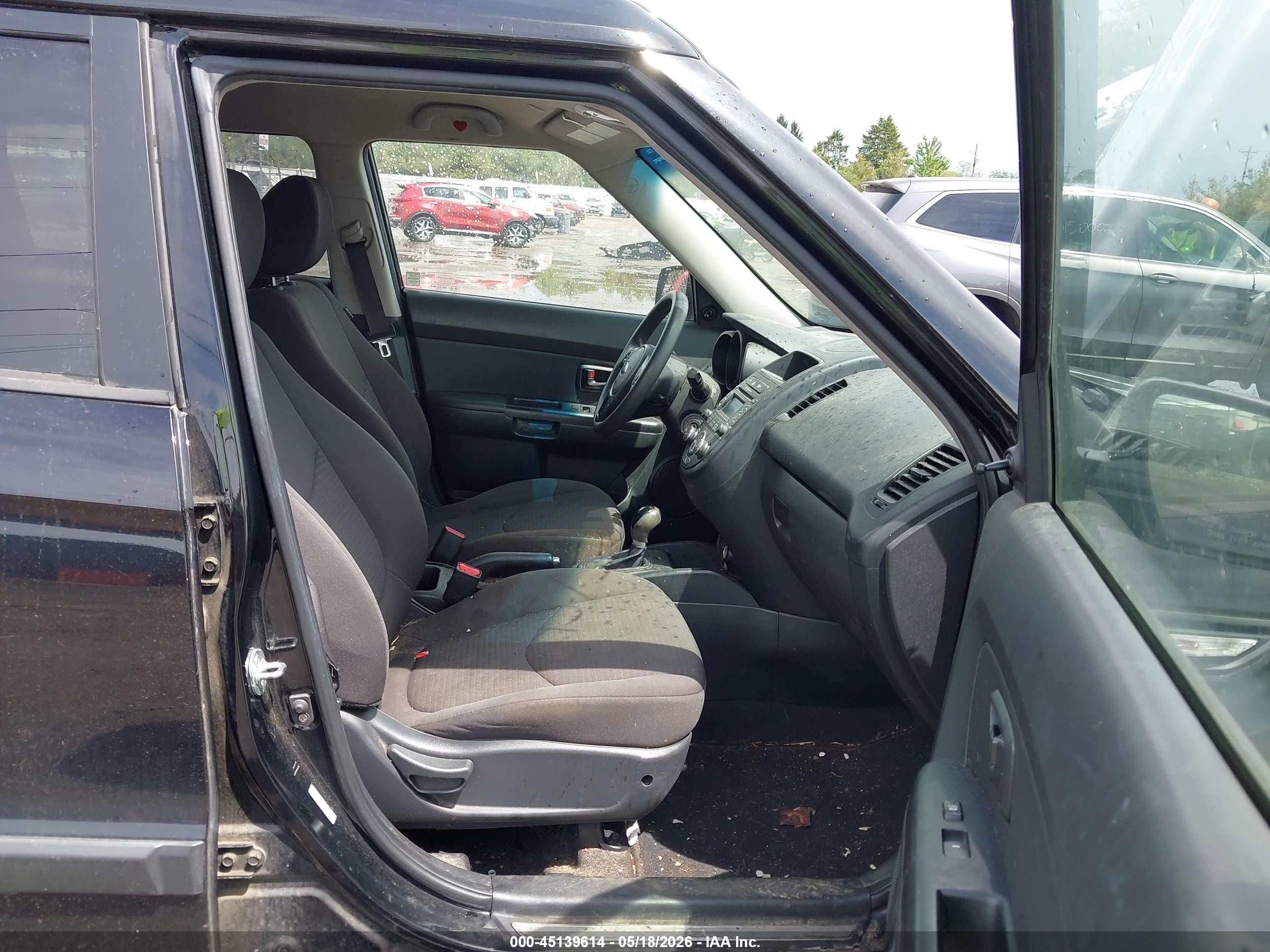 2013 Kia Soul   Black vin: KNDJT2A5XD7608736