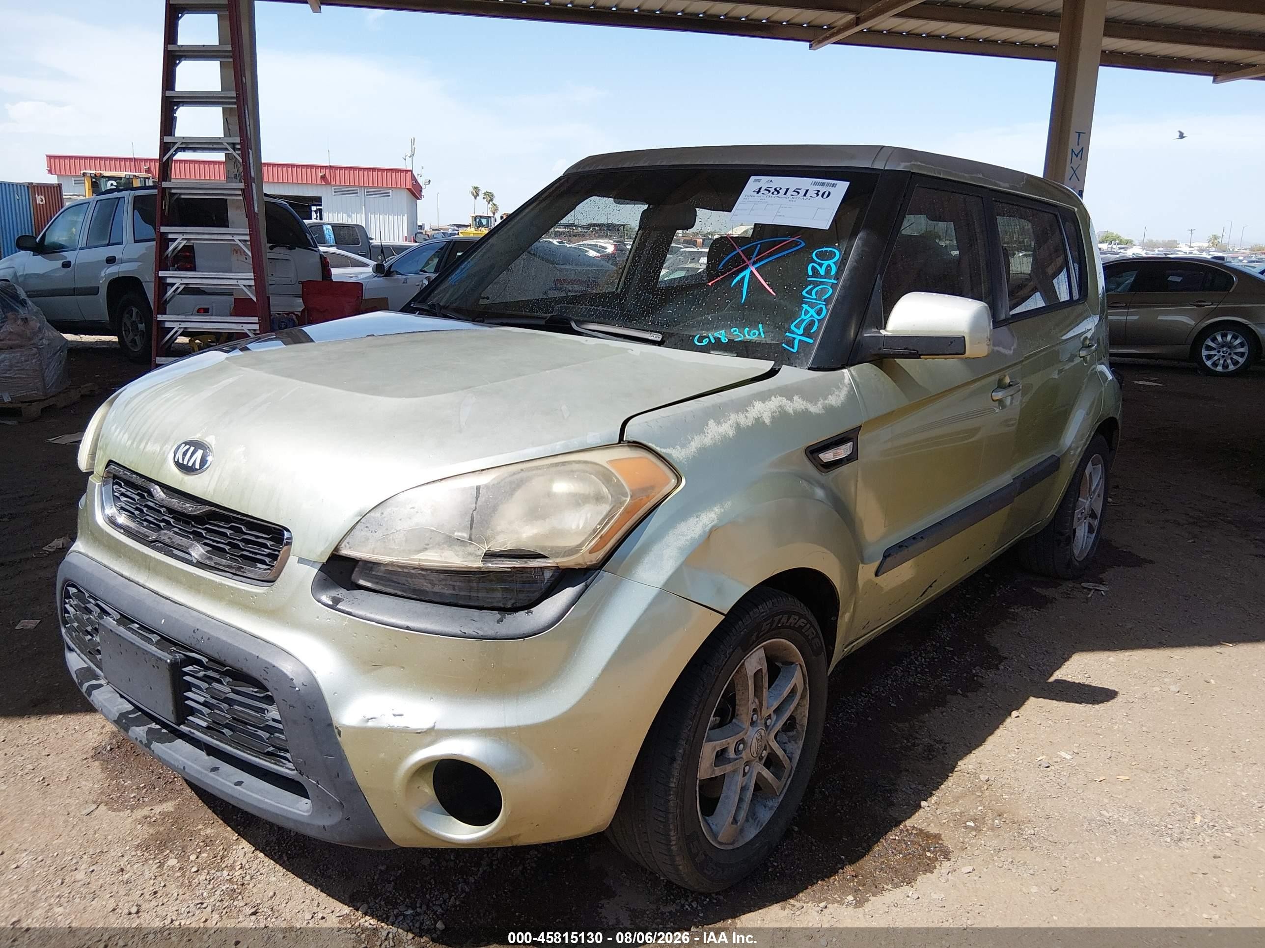2013 Kia Soul ! Green vin: KNDJT2A5XD7618361