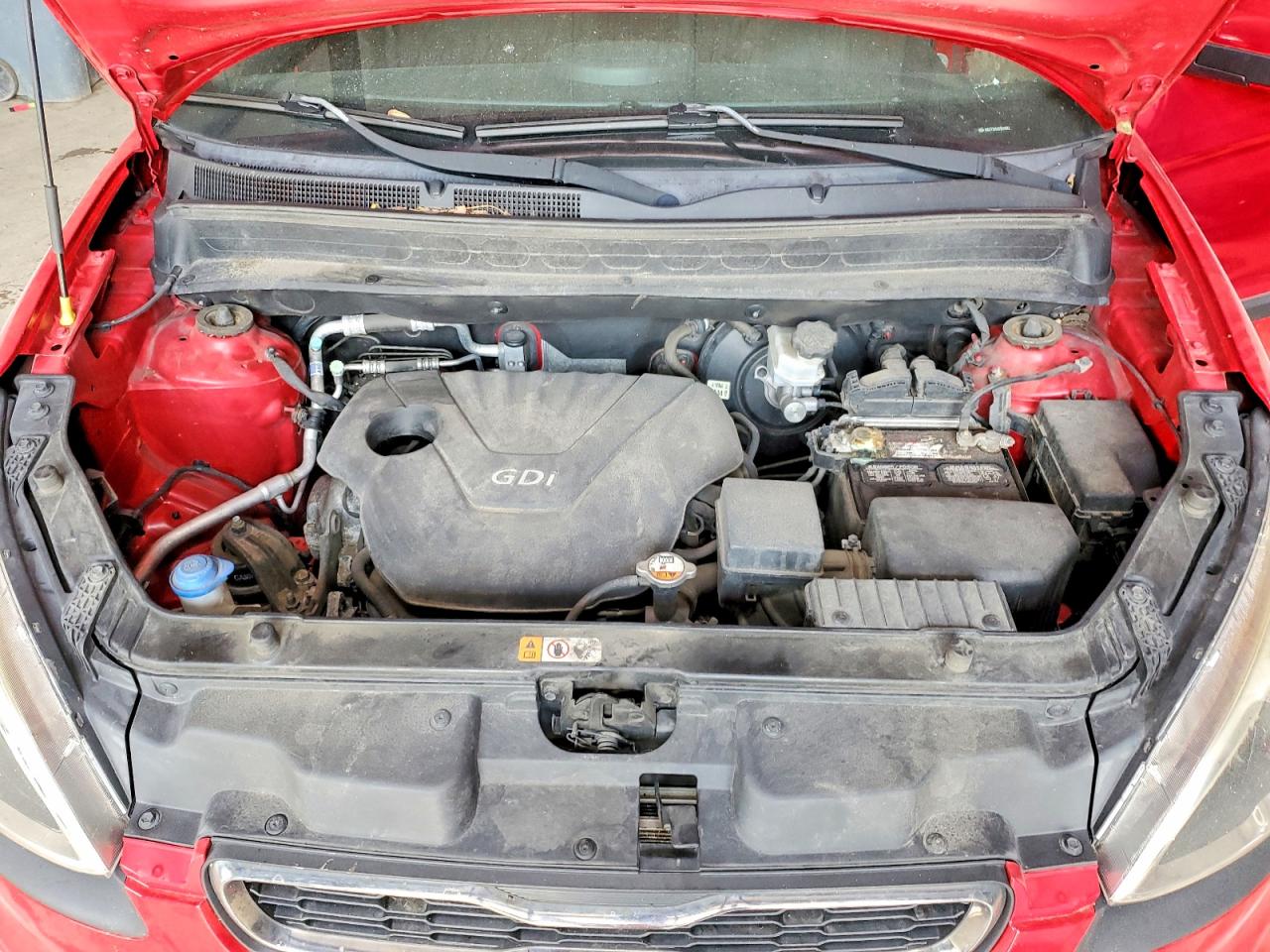 2013 Kia Soul Base Red vin: KNDJT2A5XD7623382