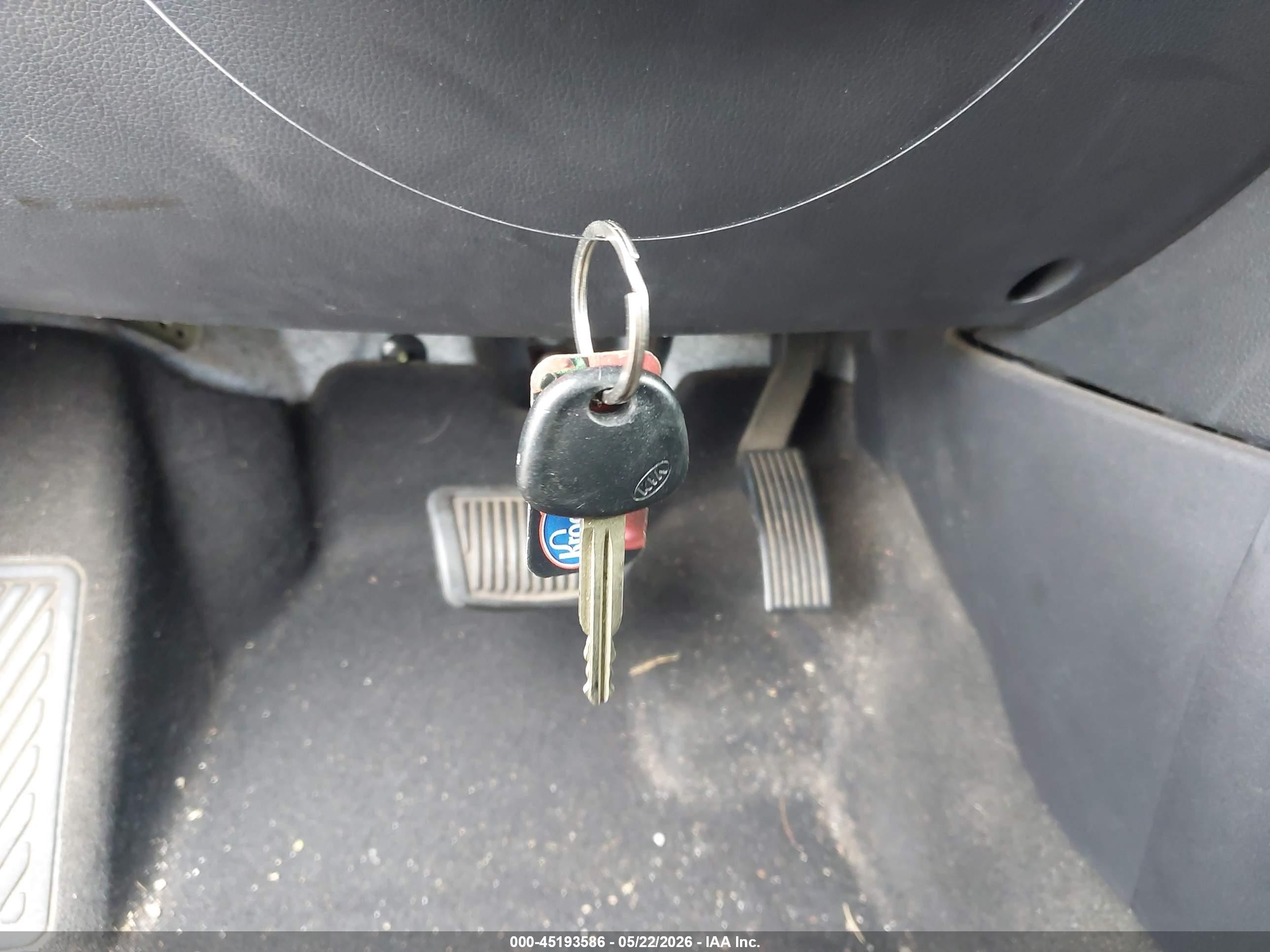 2013 Kia Soul   Green vin: KNDJT2A5XD7624516