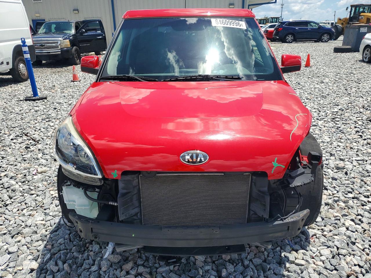 2013 Kia Soul Base Red vin: KNDJT2A5XD7630428