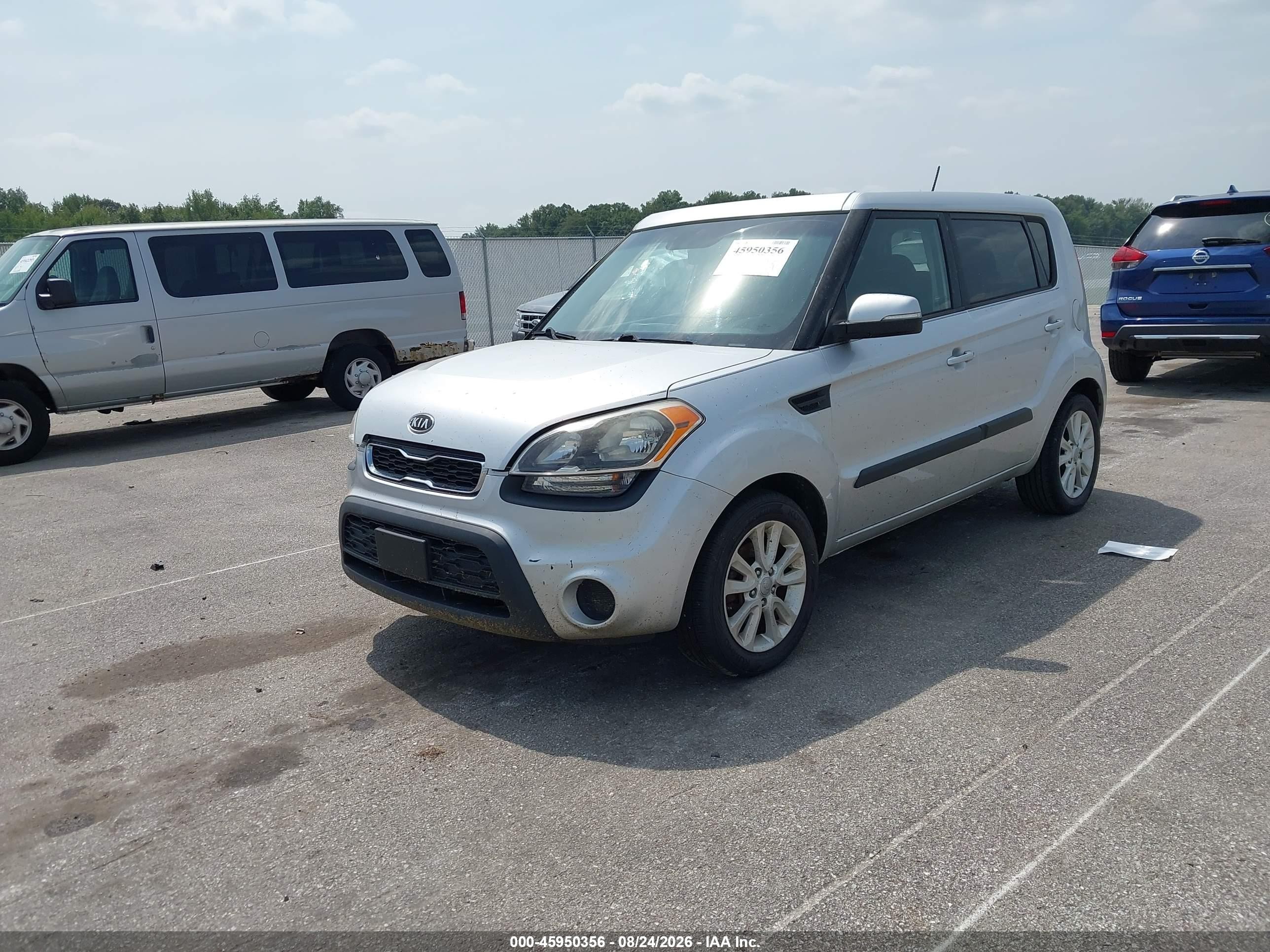 2012 Kia Soul + Silver vin: KNDJT2A60C7374260