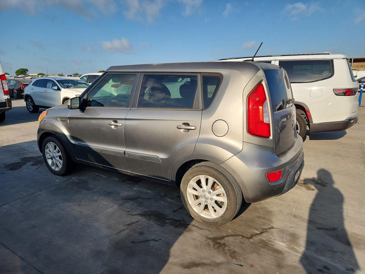 2012 Kia Soul + Silver vin: KNDJT2A60C7386313