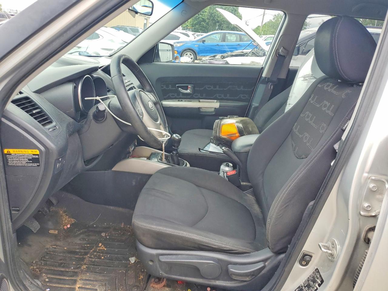 2012 Kia Soul + Серебряный vin: KNDJT2A60C7388451