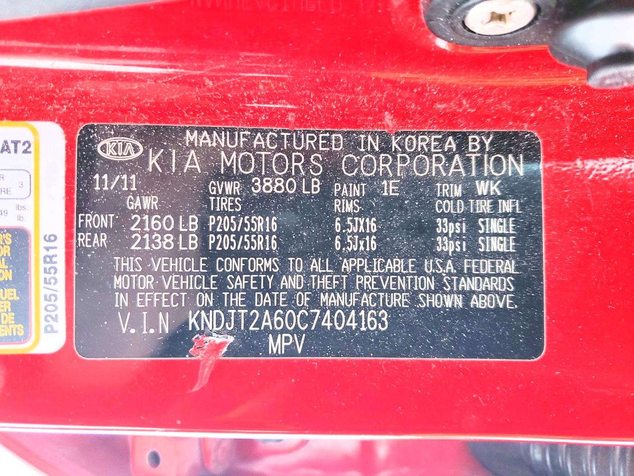 2012 Kia Soul + Red vin: KNDJT2A60C7404163