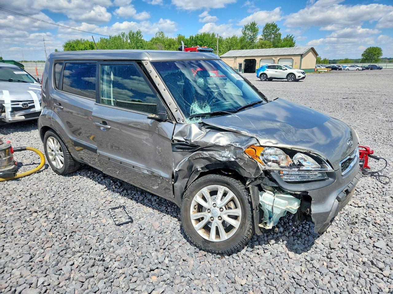 2012 Kia Soul + Gray vin: KNDJT2A60C7410125