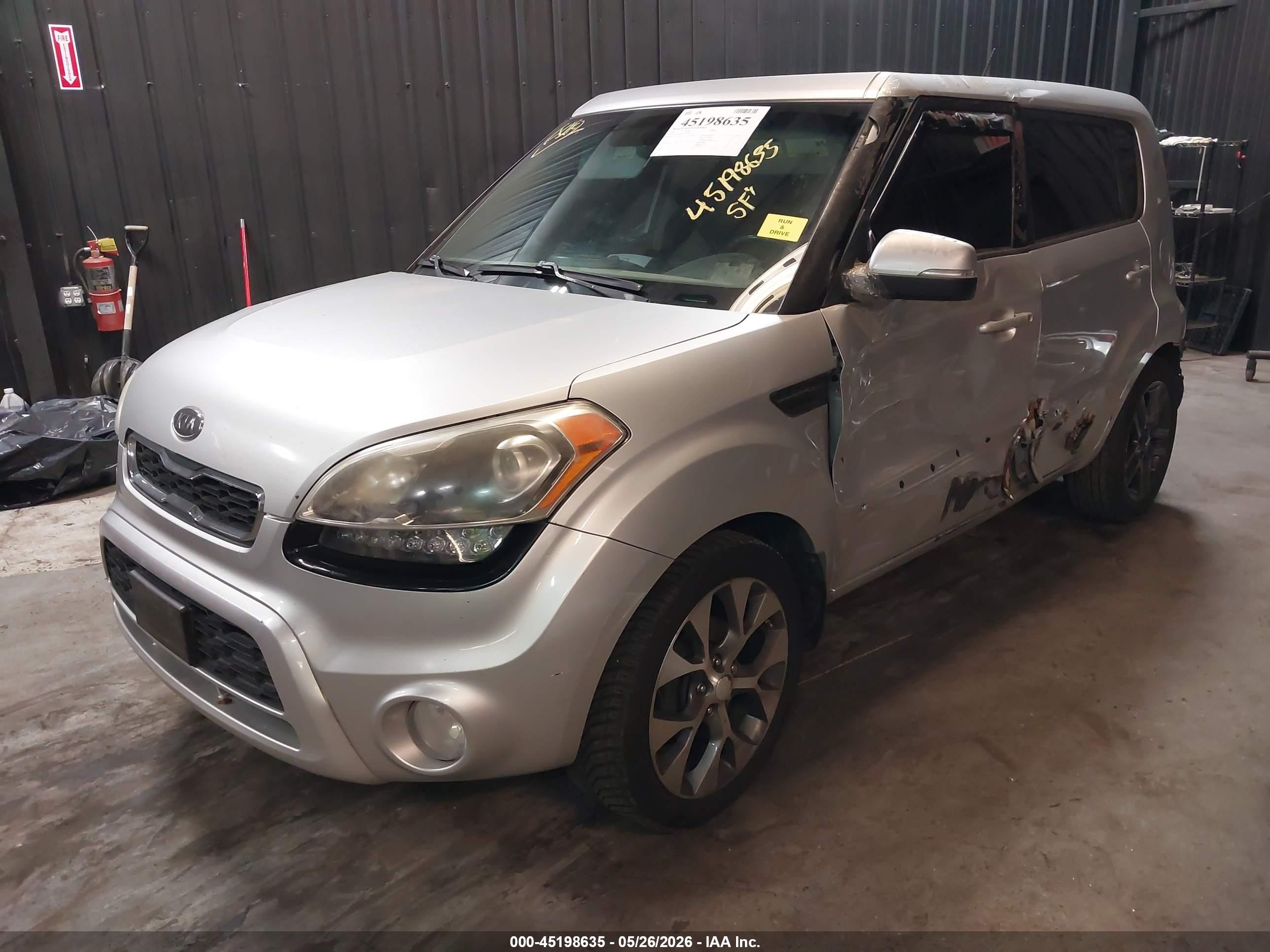 2012 Kia Soul ! Silver vin: KNDJT2A60C7420170