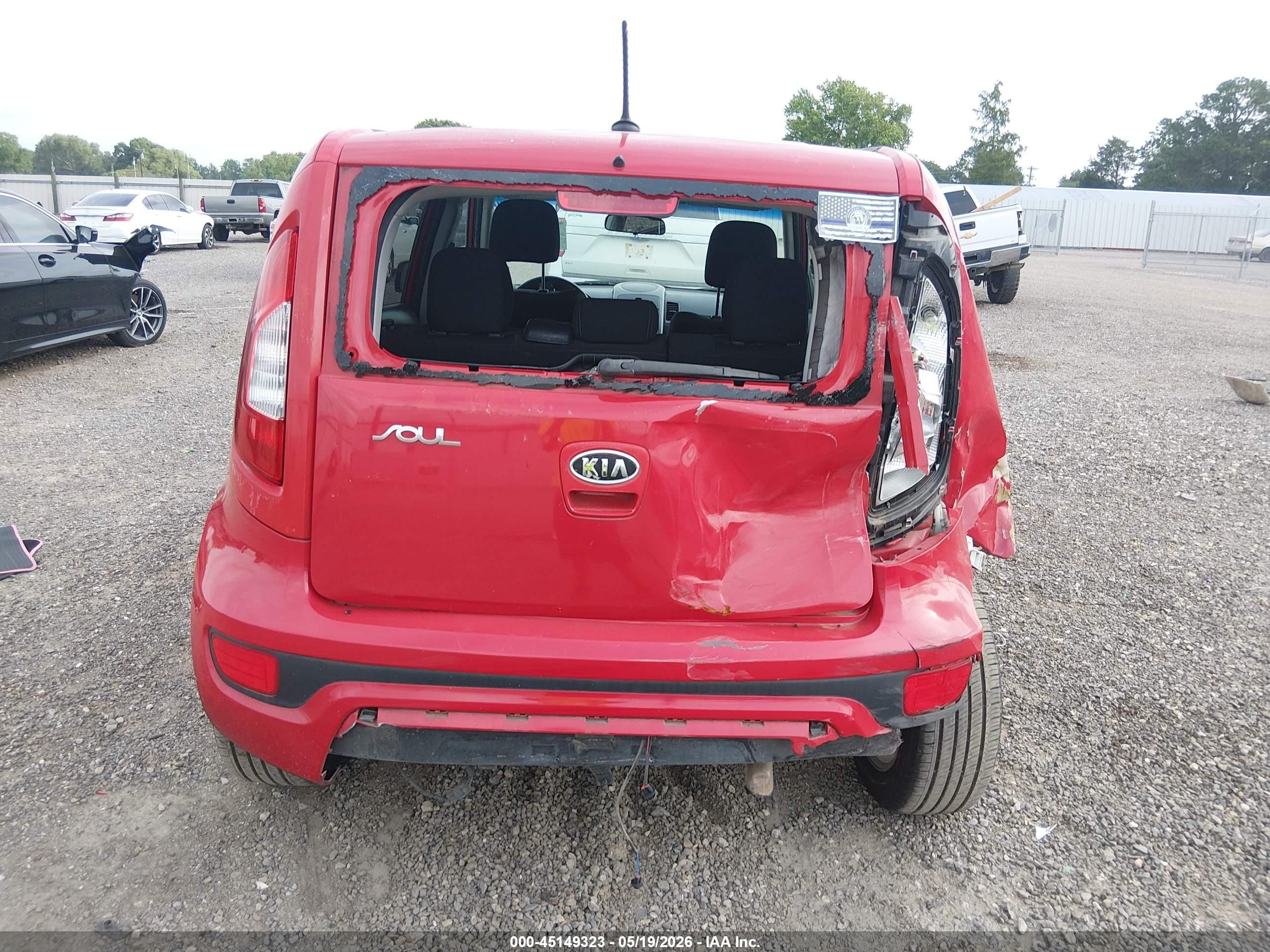 2012 Kia Soul + Красный vin: KNDJT2A60C7462726