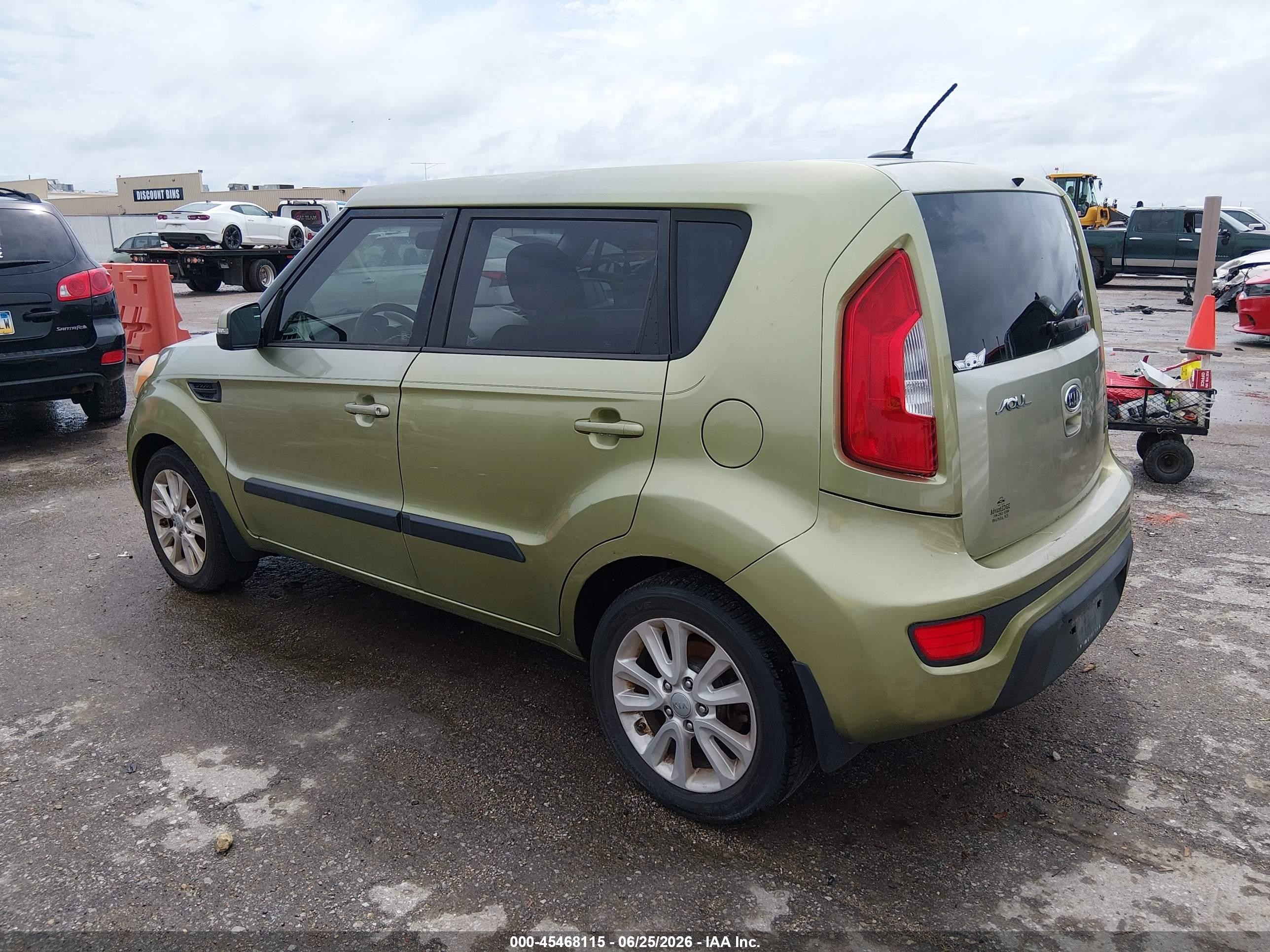 2012 Kia Soul + Зеленый vin: KNDJT2A60C7468610