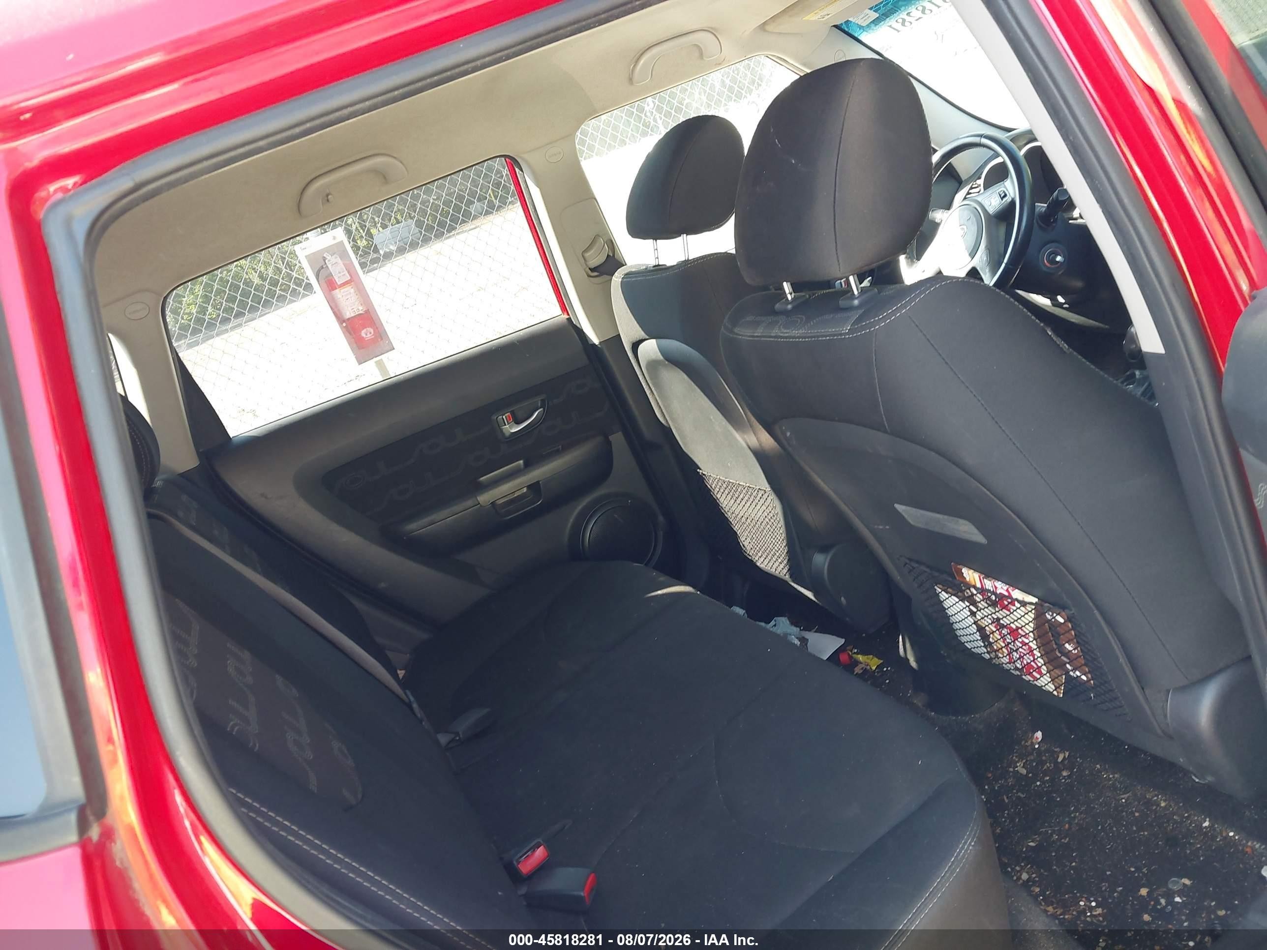 2013 Kia Soul + Red vin: KNDJT2A60D7550502