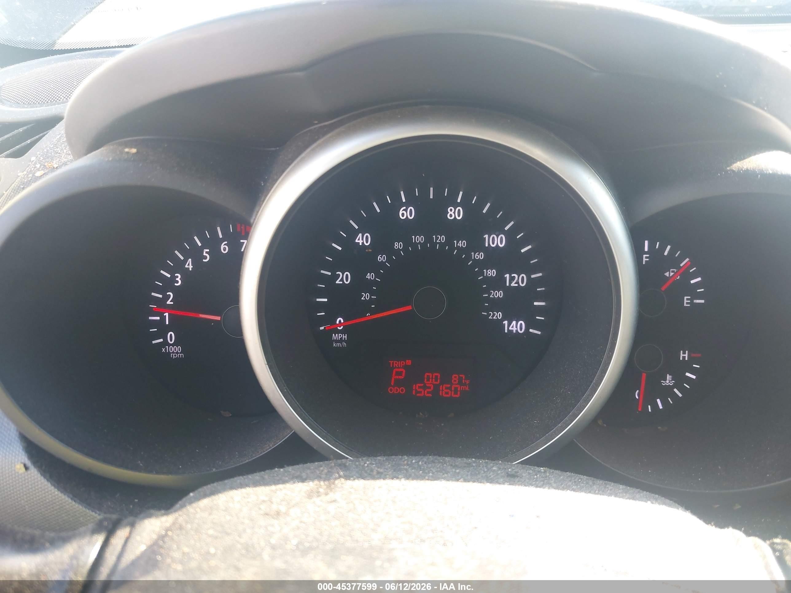 2013 Kia Soul + Green vin: KNDJT2A60D7553707