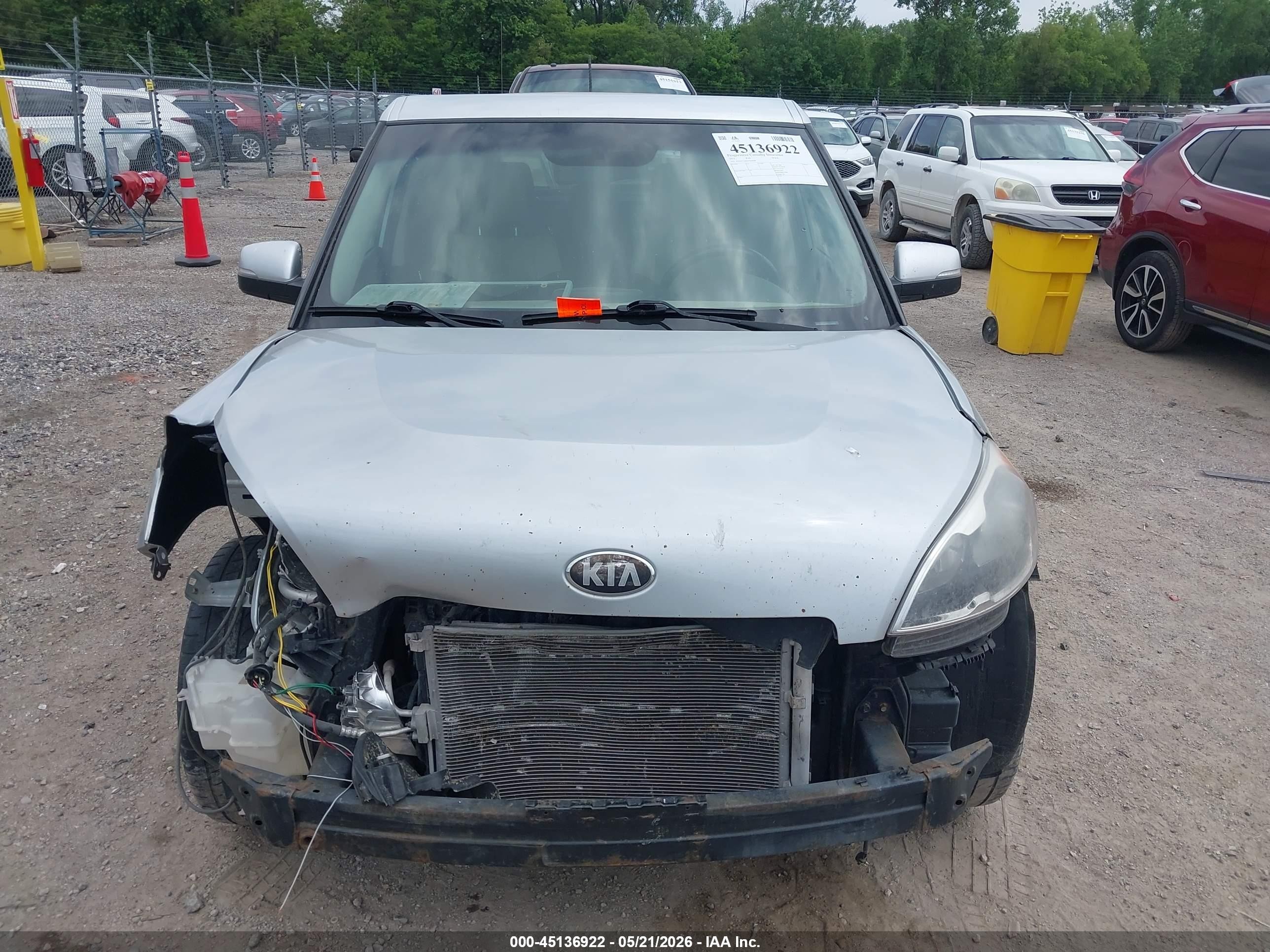 2013 Kia Soul ! Silver vin: KNDJT2A60D7564688