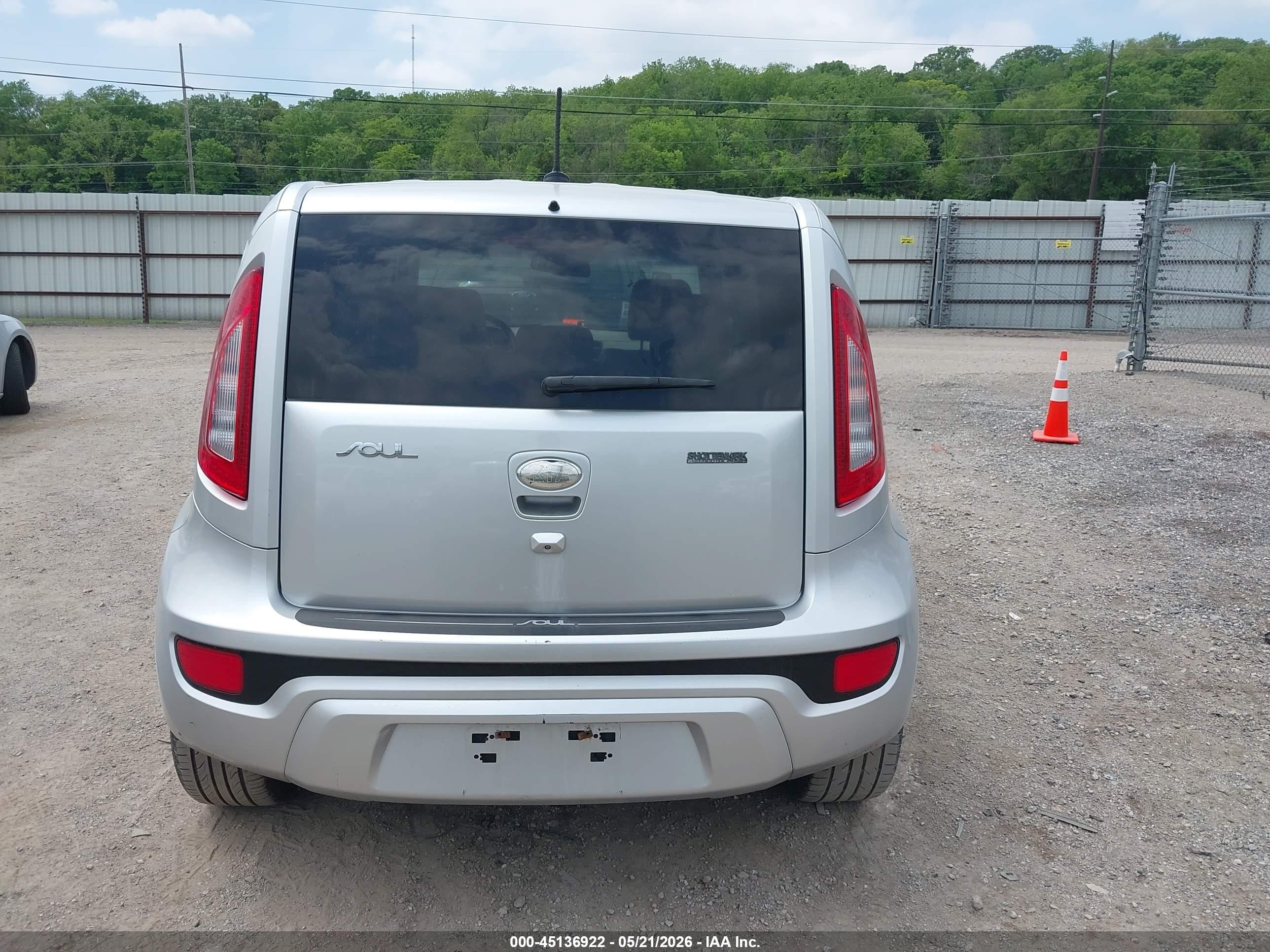 2013 Kia Soul ! Silver vin: KNDJT2A60D7564688