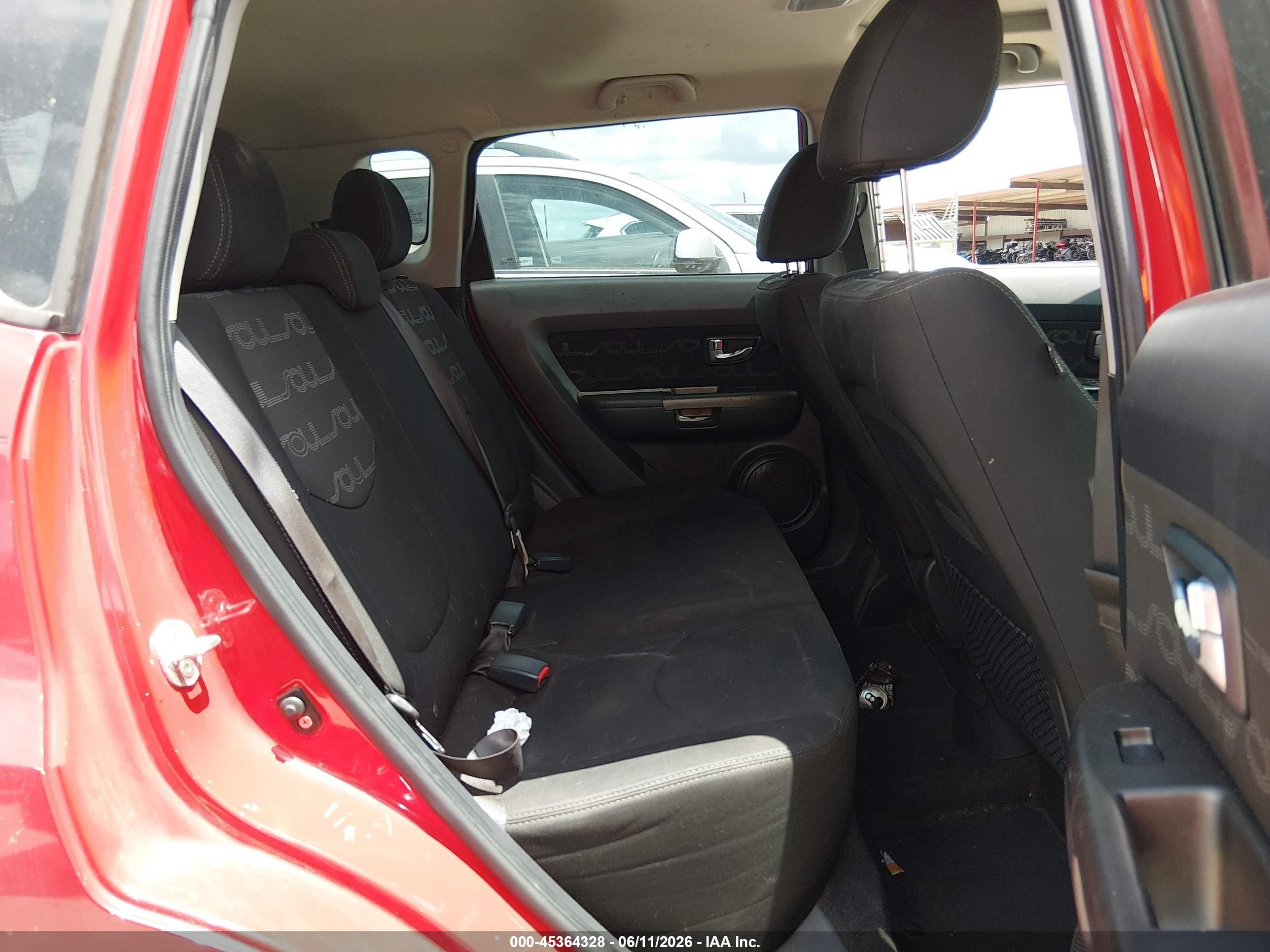 2013 Kia Soul + Красный vin: KNDJT2A60D7566196