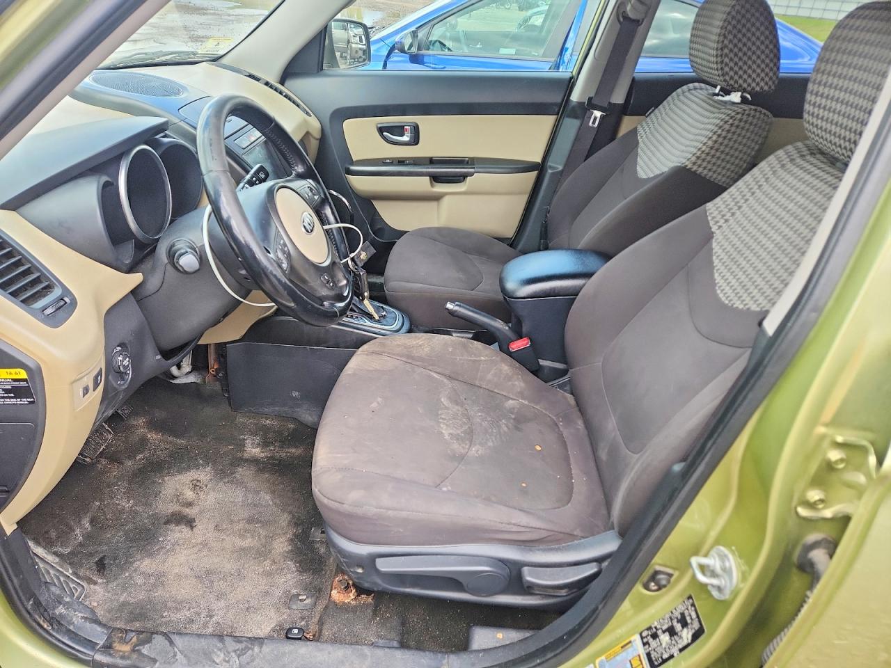 2013 Kia Soul Green vin: KNDJT2A60D7601920