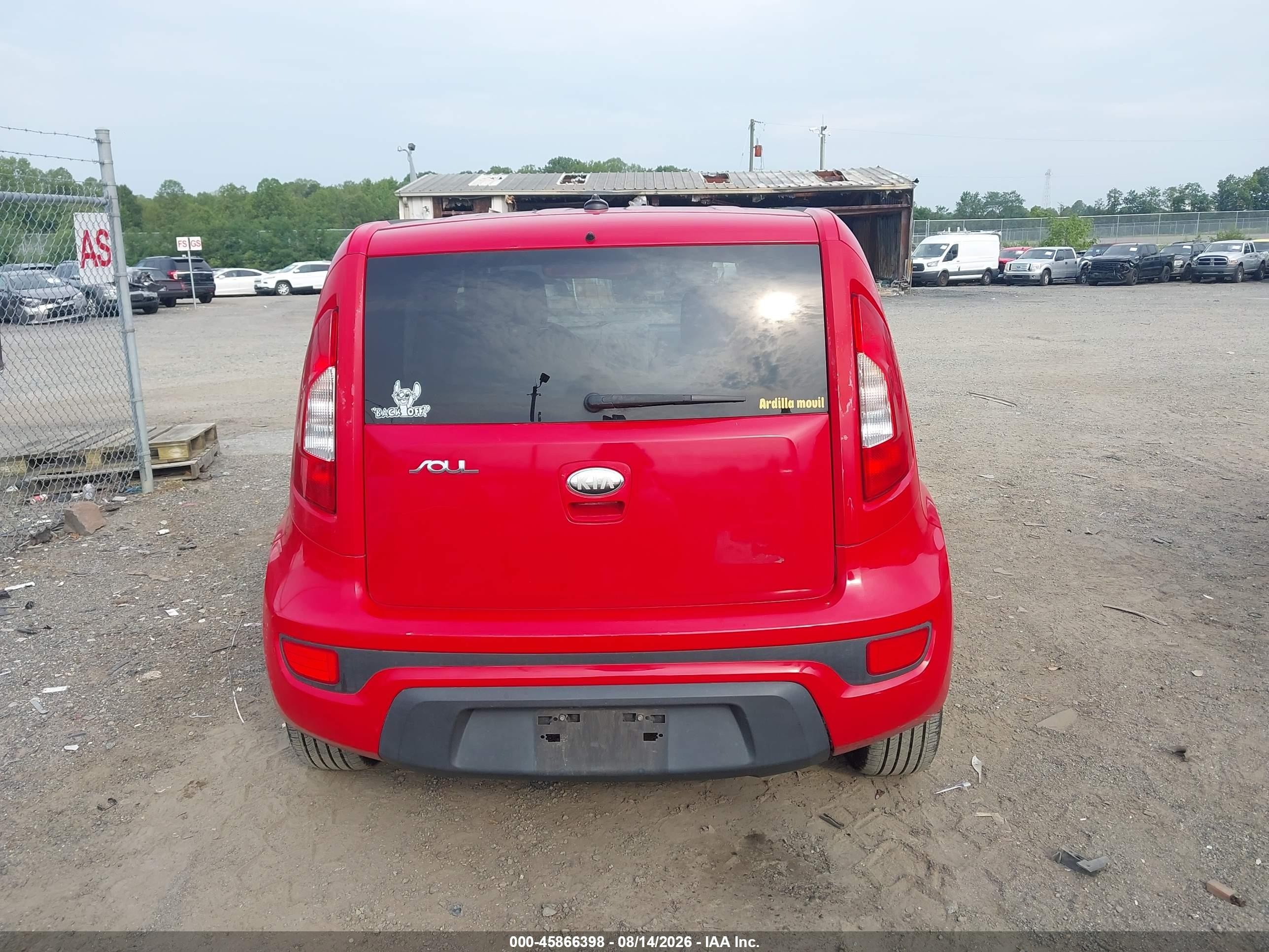 2013 Kia Soul + Красный vin: KNDJT2A60D7609077