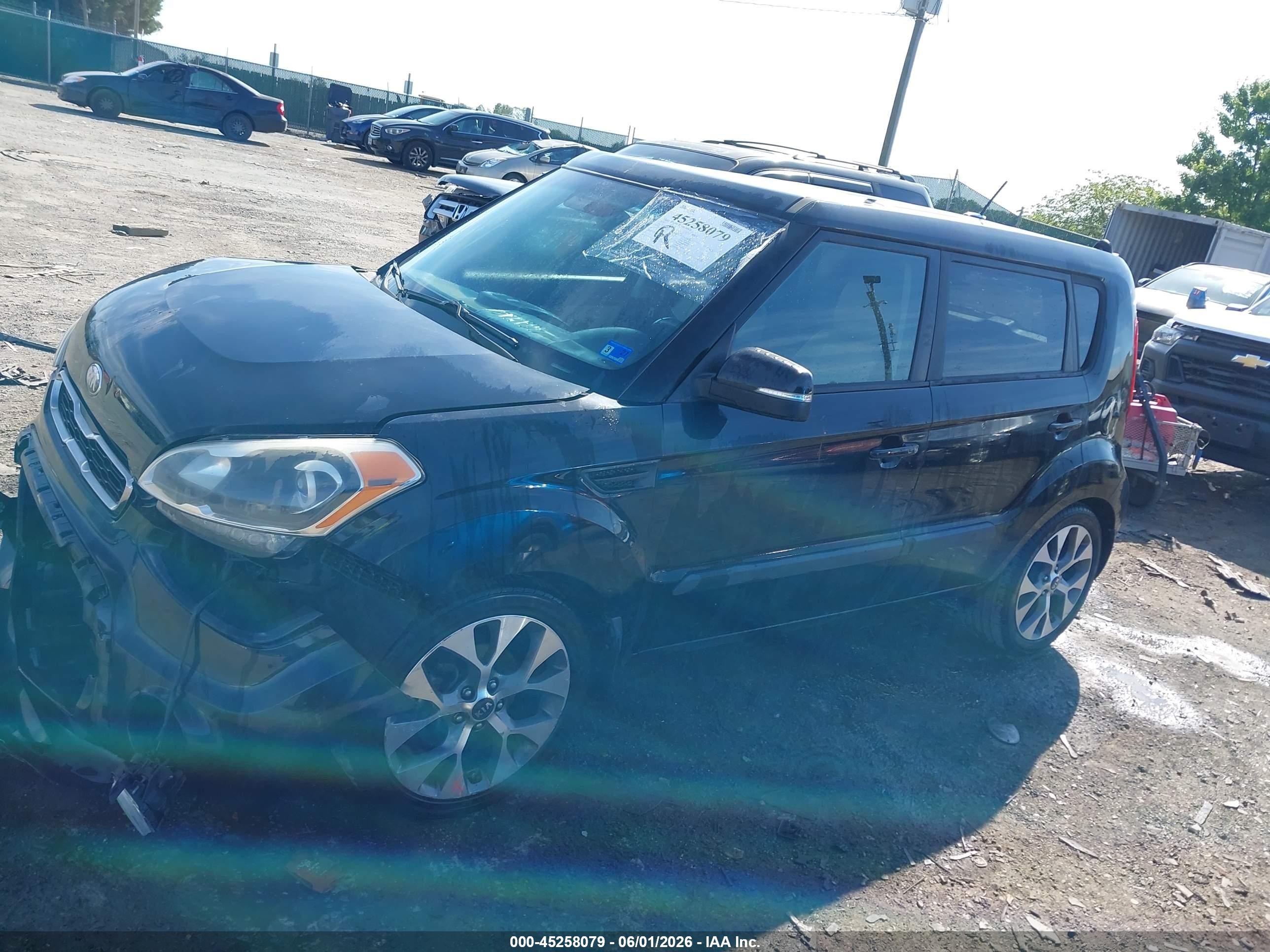 2013 Kia Soul ! Black vin: KNDJT2A60D7614859