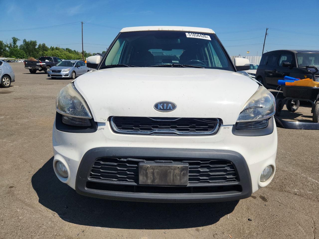 2012 Kia Soul + White vin: KNDJT2A61C7364613
