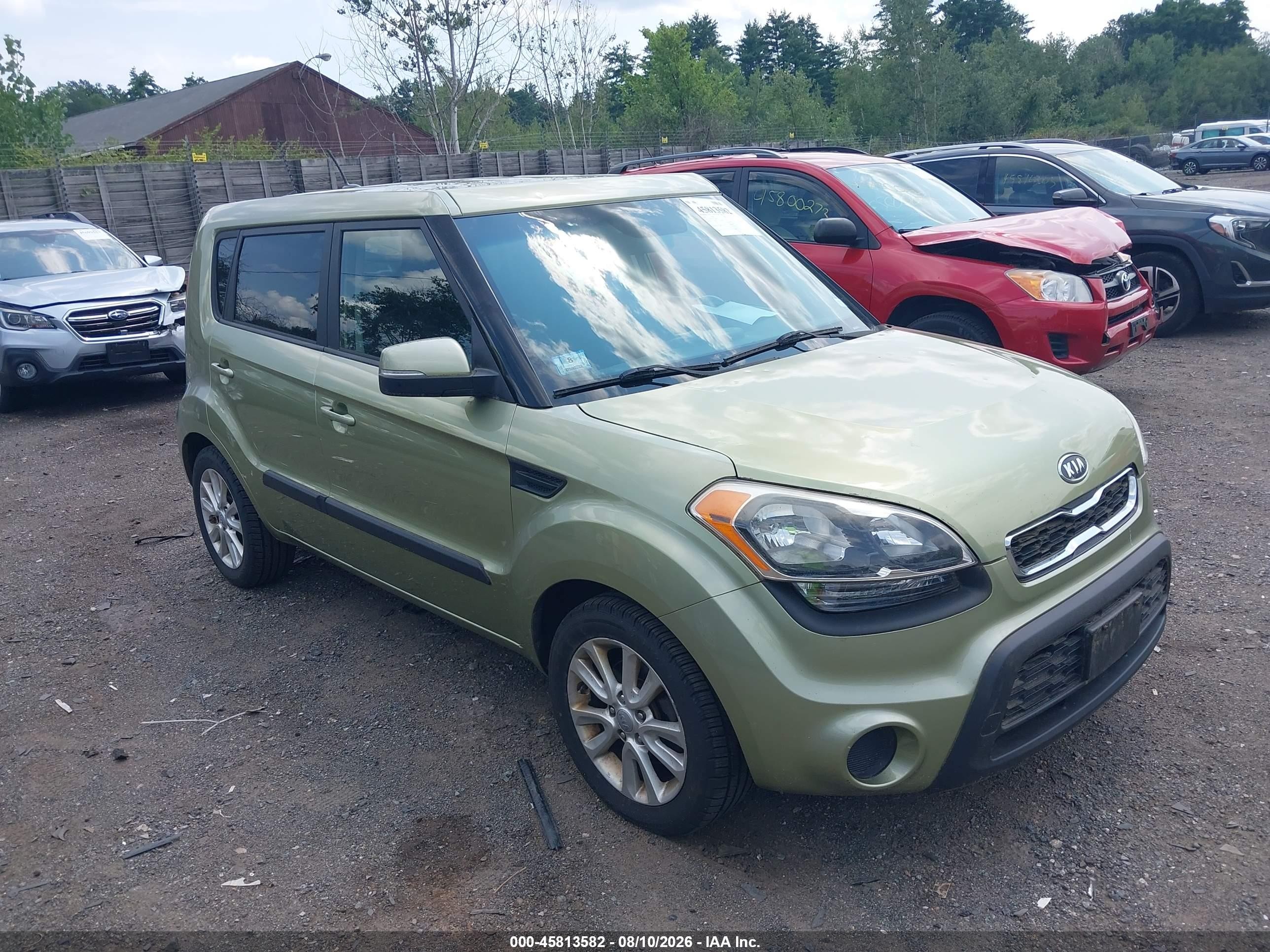 2012 Kia Soul + Green vin: KNDJT2A61C7399779