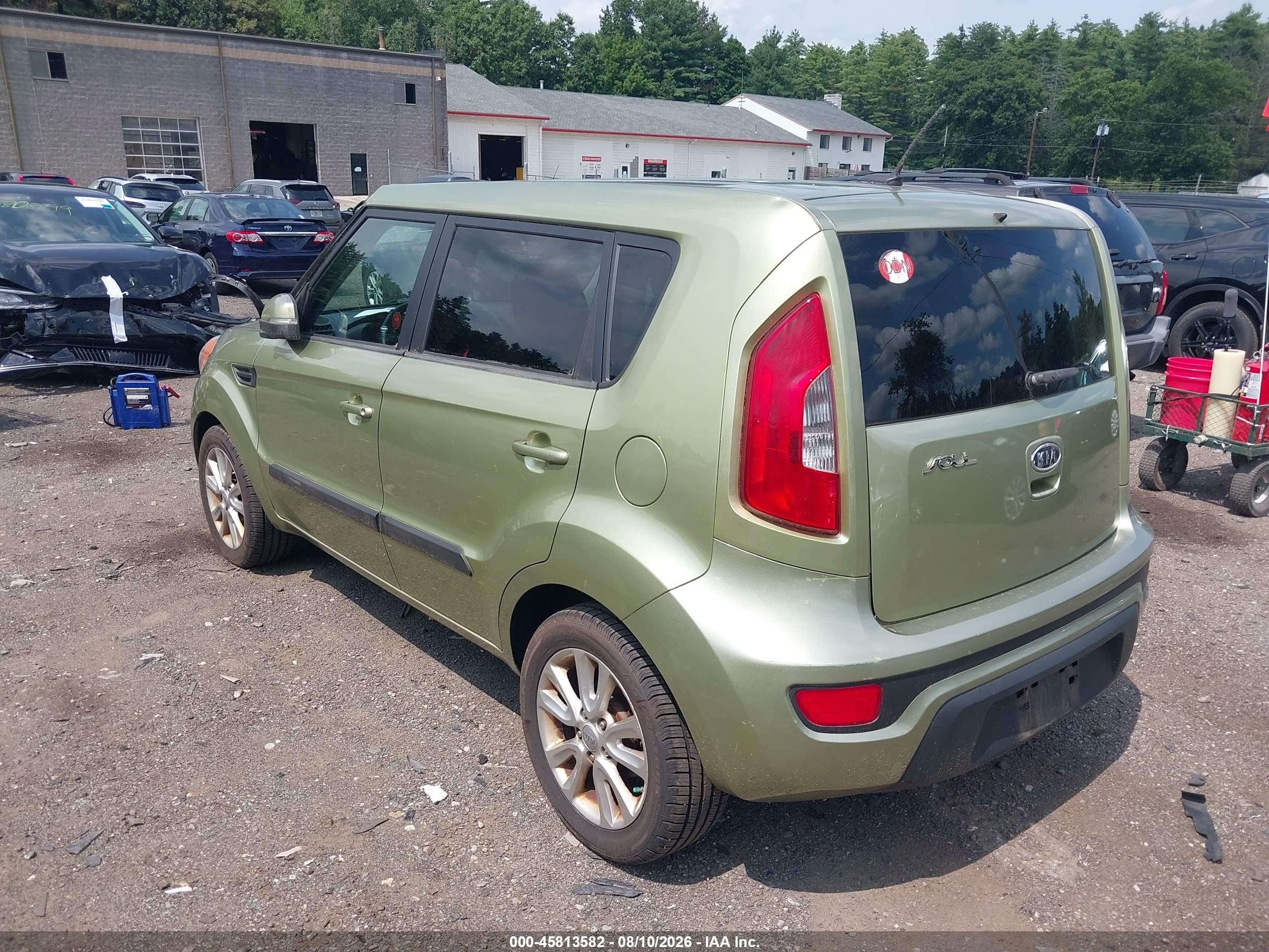 2012 Kia Soul + Green vin: KNDJT2A61C7399779