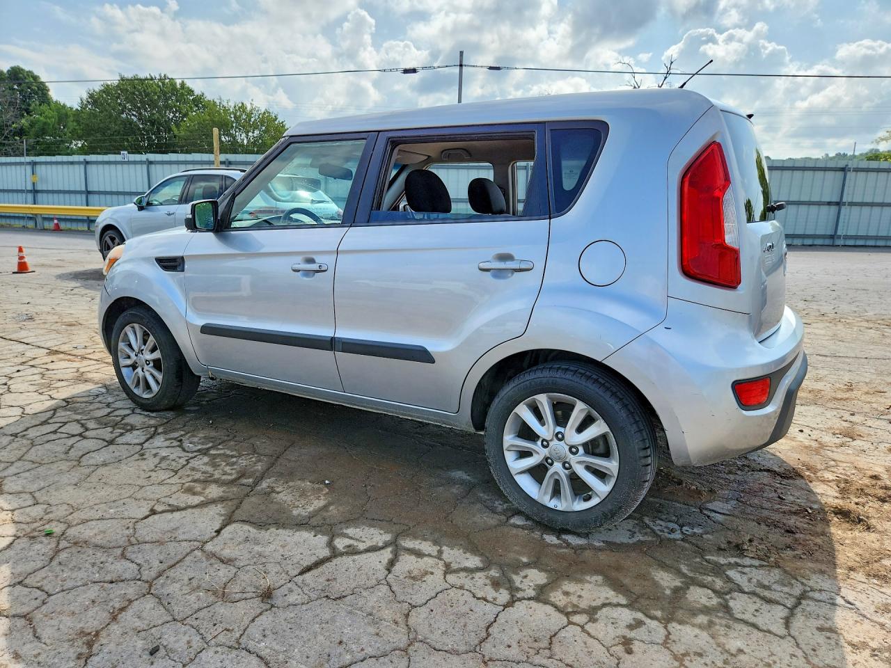 2012 Kia Soul + Silver vin: KNDJT2A61C7440170