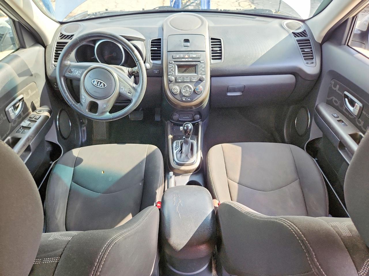 2012 Kia Soul + Silver vin: KNDJT2A61C7440170