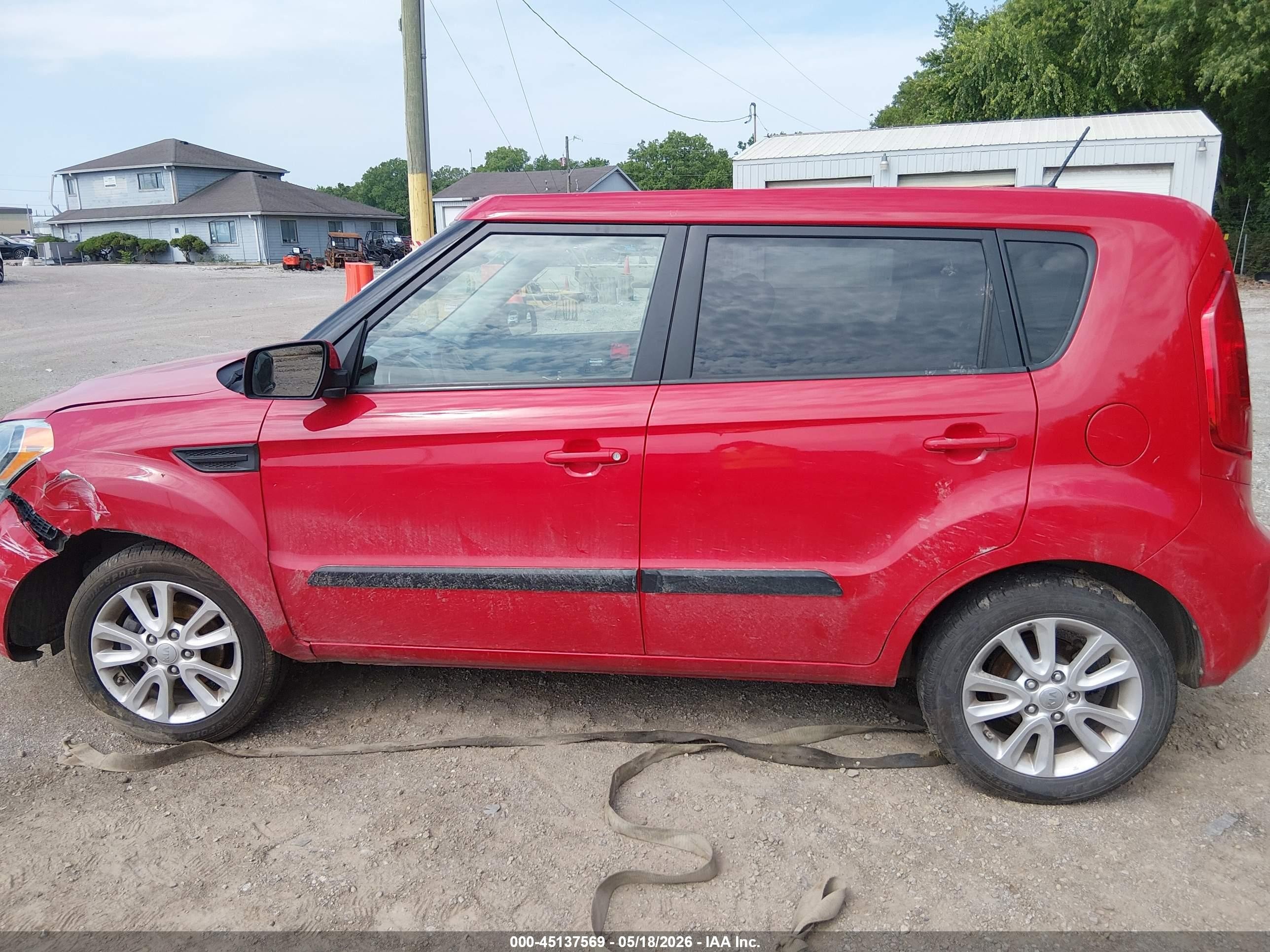 2012 Kia Soul + Красный vin: KNDJT2A61C7450990