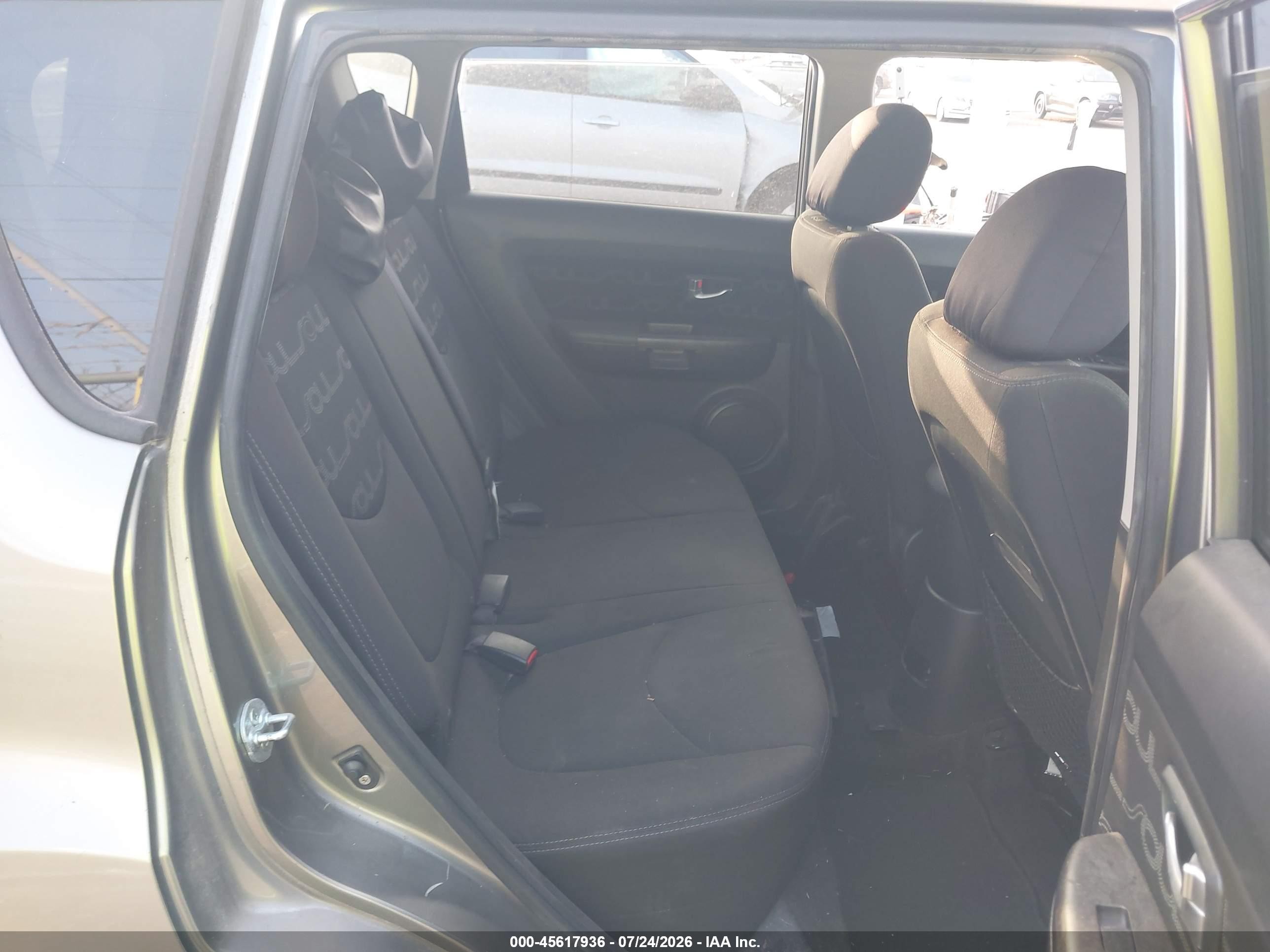2012 Kia Soul + Gray vin: KNDJT2A61C7460404