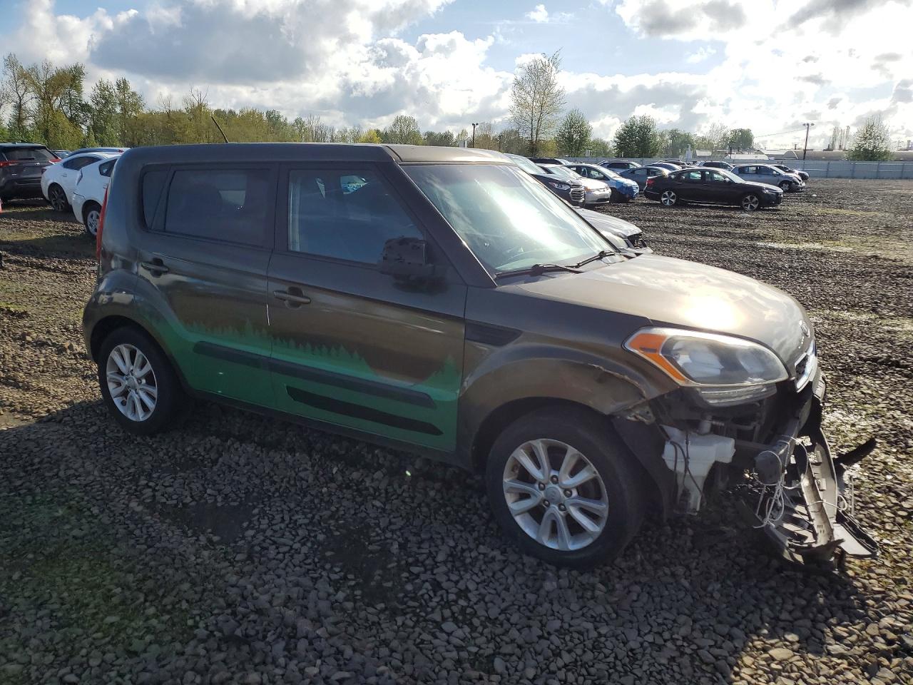 2012 Kia Soul + Коричневый vin: KNDJT2A61C7470608