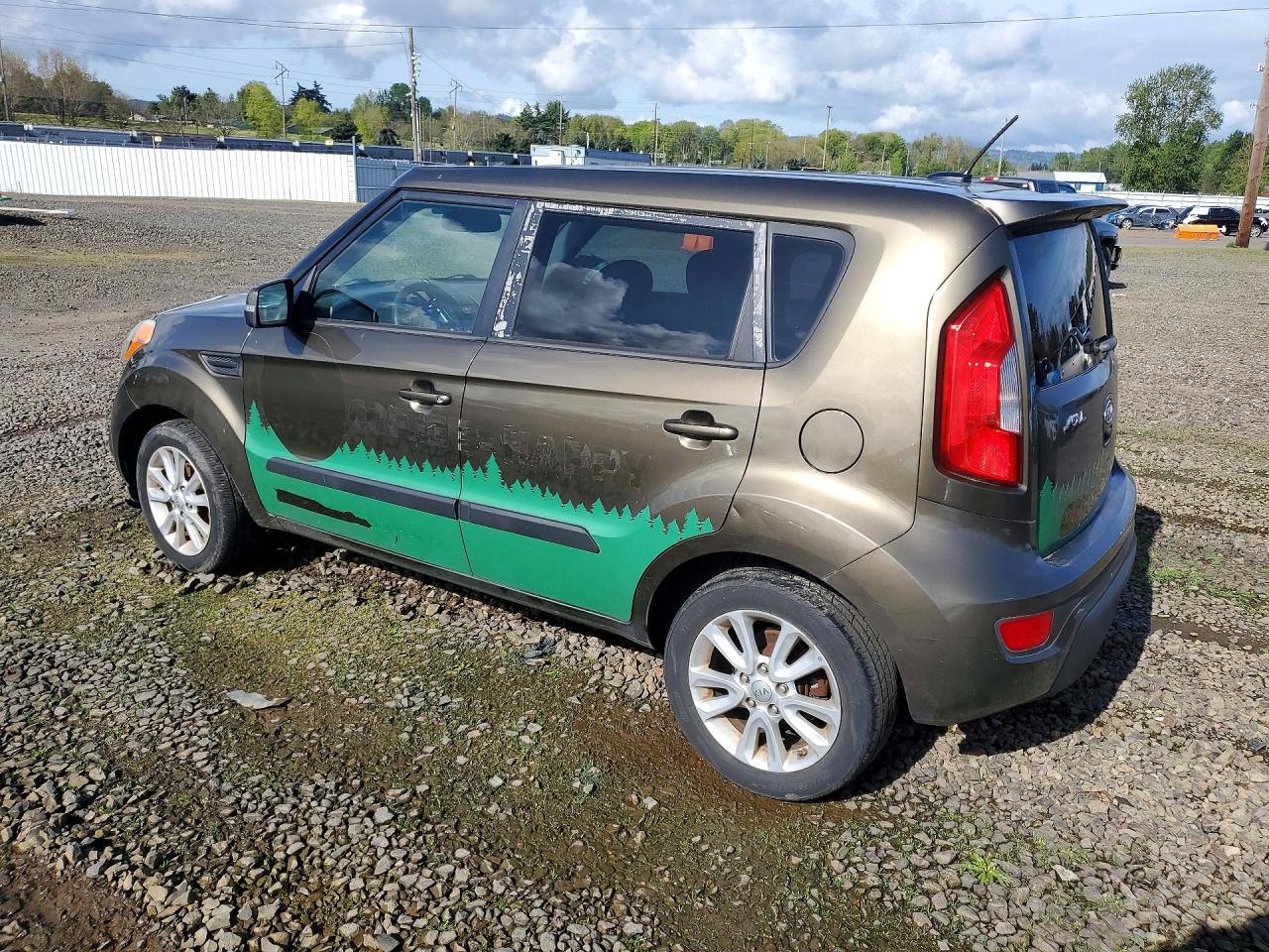 2012 Kia Soul + Коричневый vin: KNDJT2A61C7470608