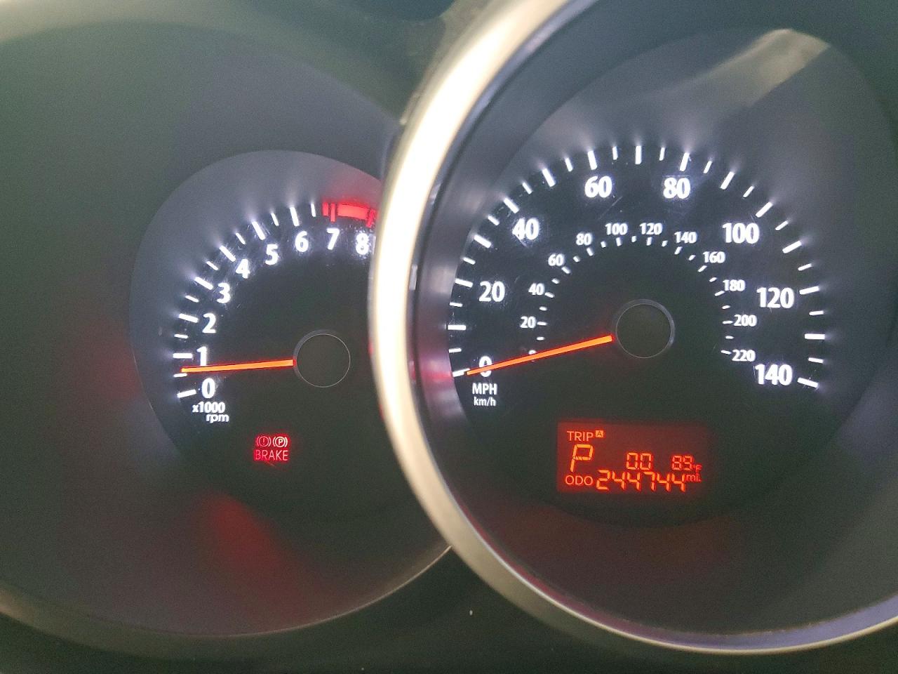 2012 Kia Soul + White vin: KNDJT2A61C7479194
