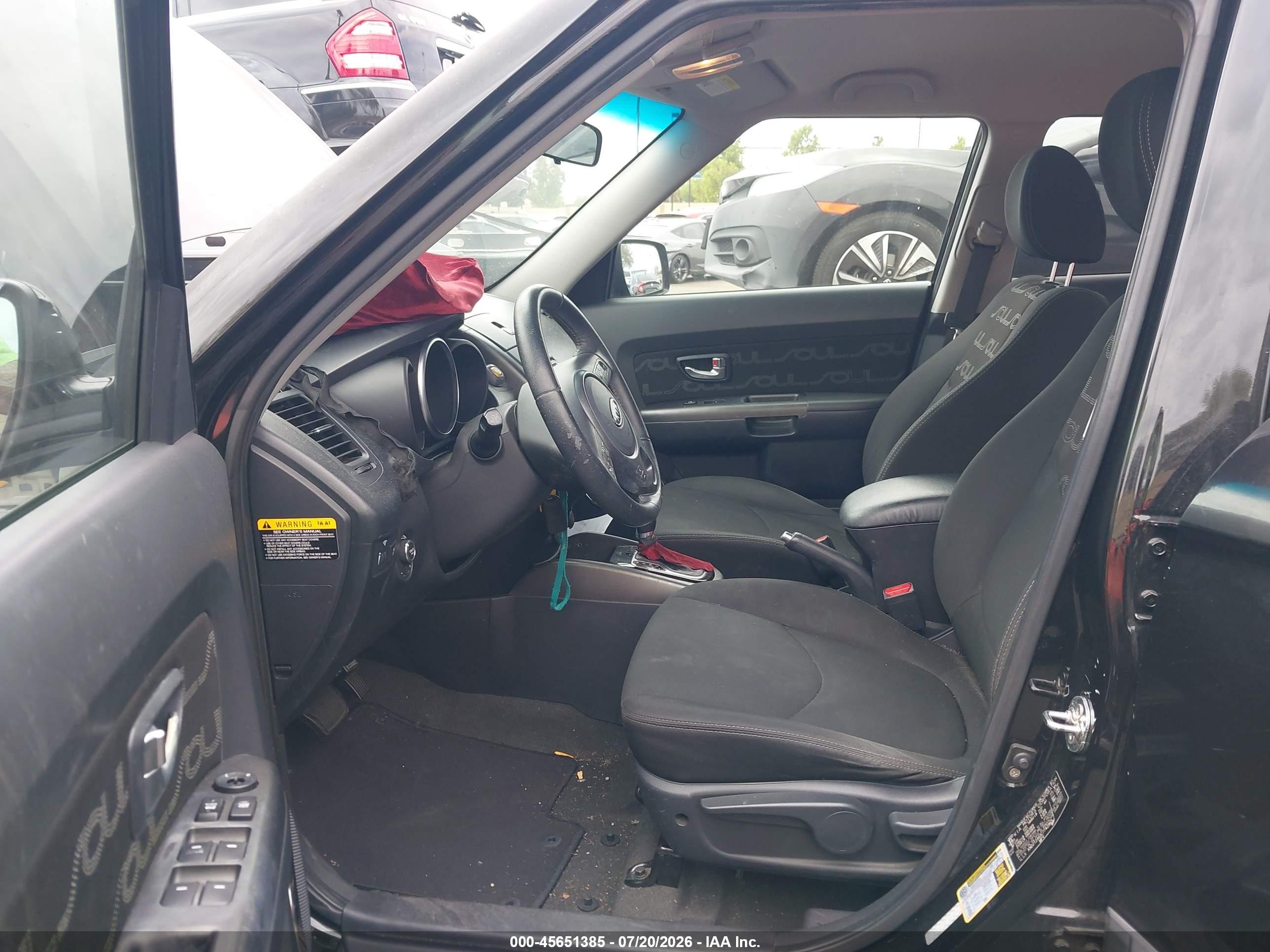 2012 Kia Soul + Черный vin: KNDJT2A61C7742865