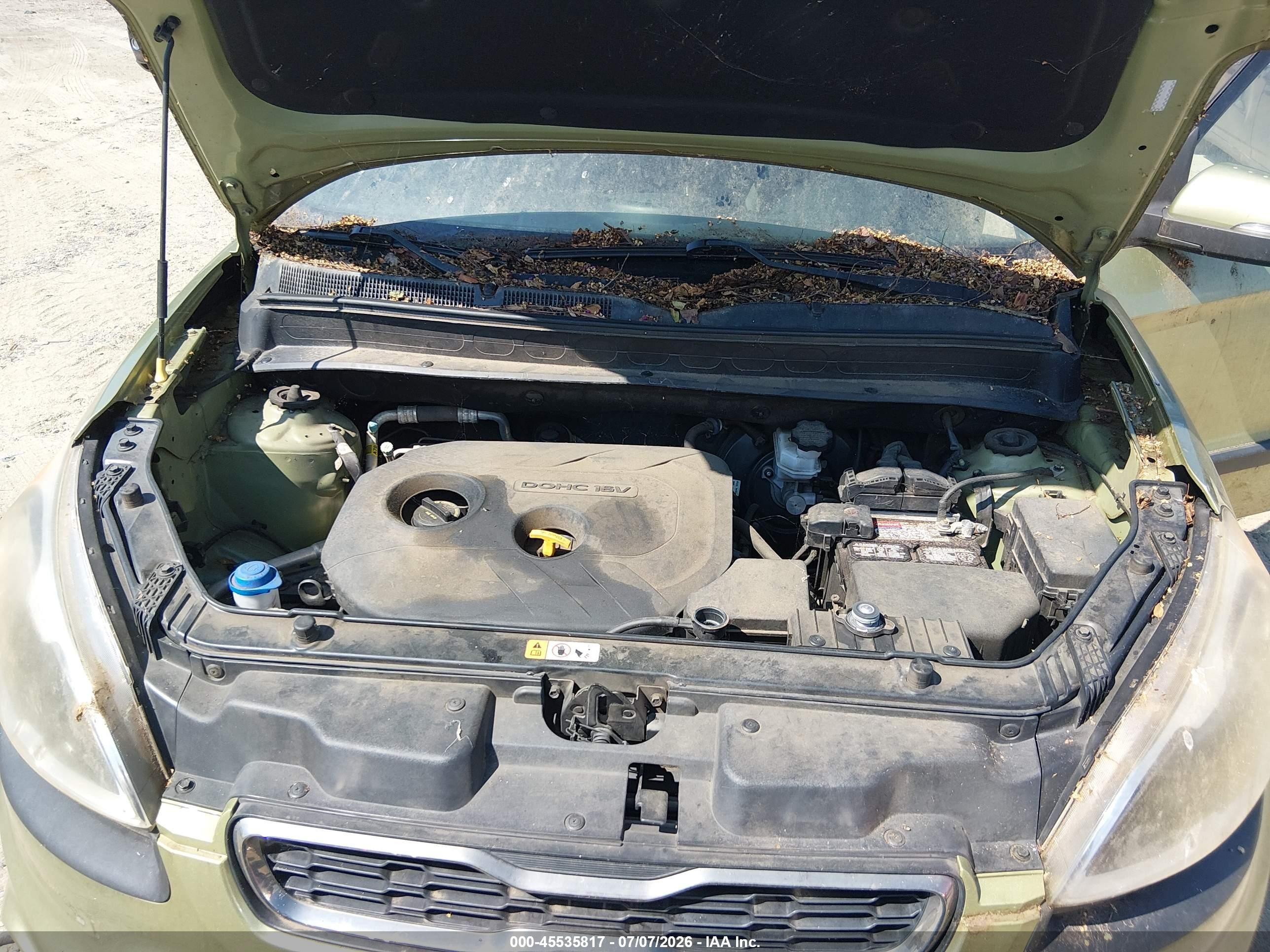 2013 Kia Soul + Green vin: KNDJT2A61D7482159