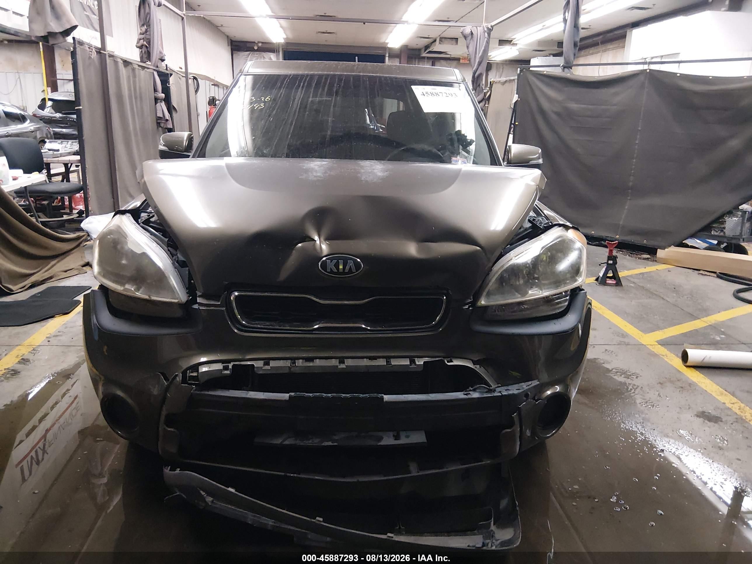 2013 Kia Soul + Gold vin: KNDJT2A61D7557443