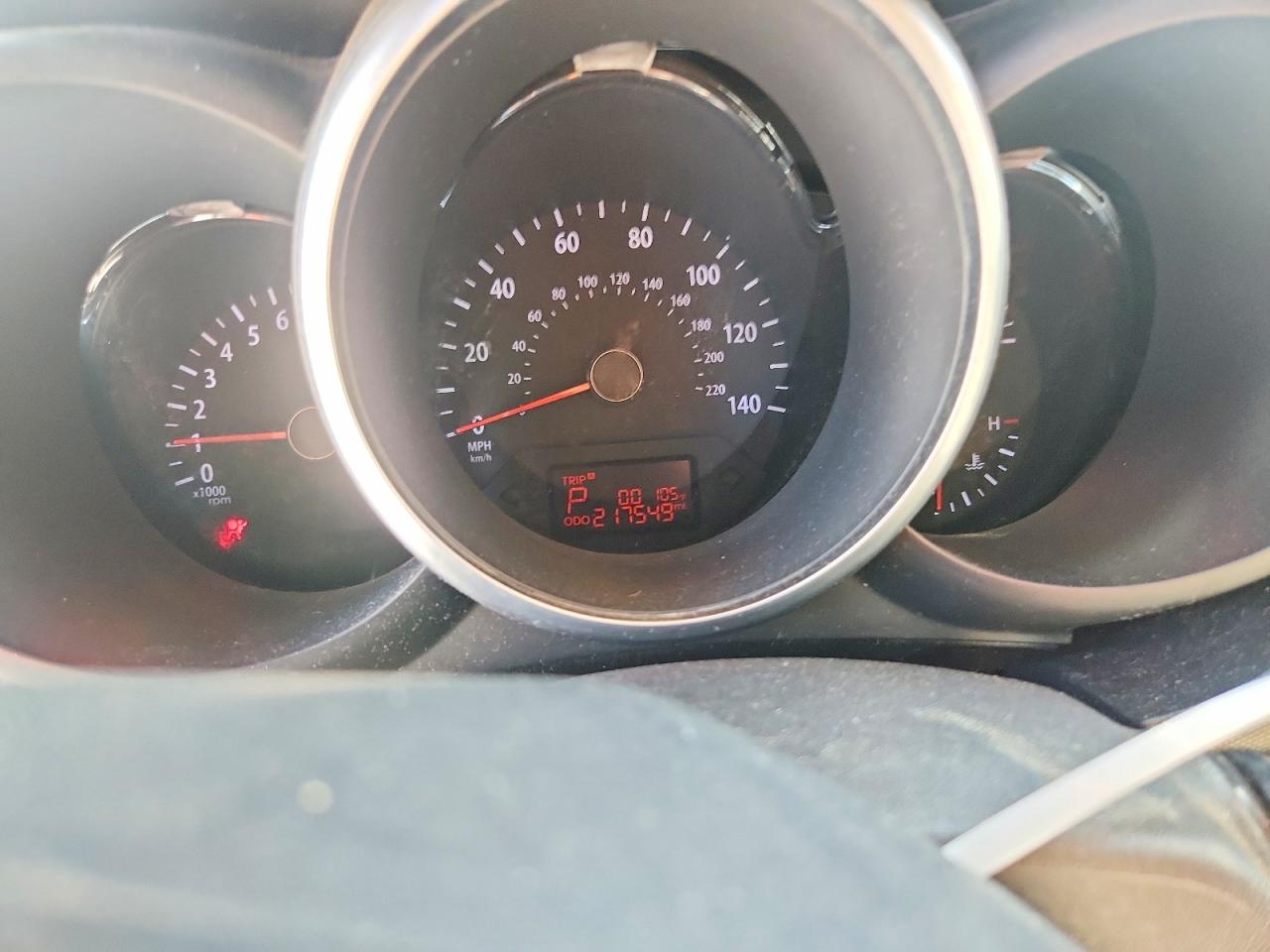 2013 Kia Soul + Серебряный vin: KNDJT2A61D7588031