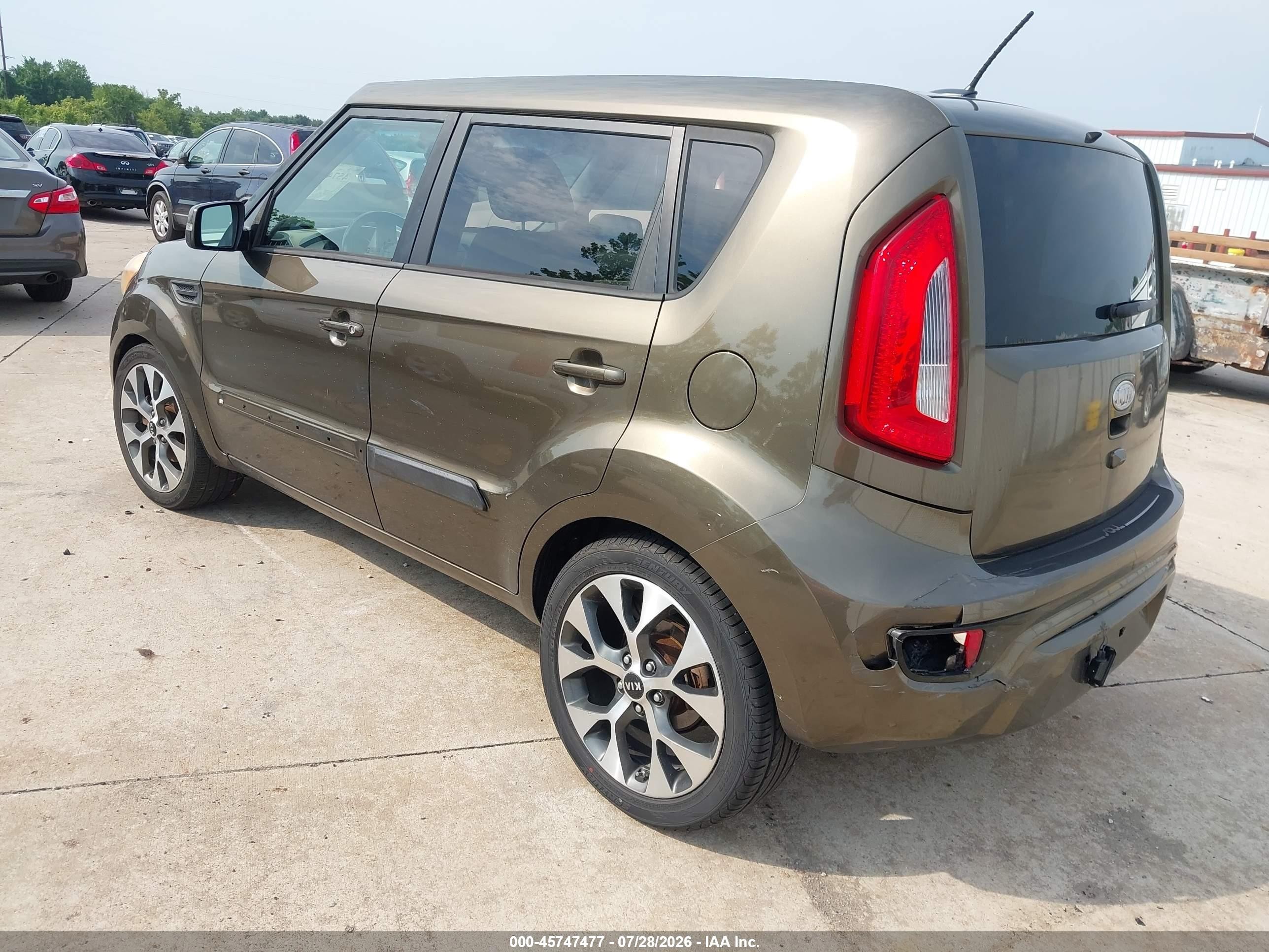 2012 Kia Soul ! Green vin: KNDJT2A62C7374180