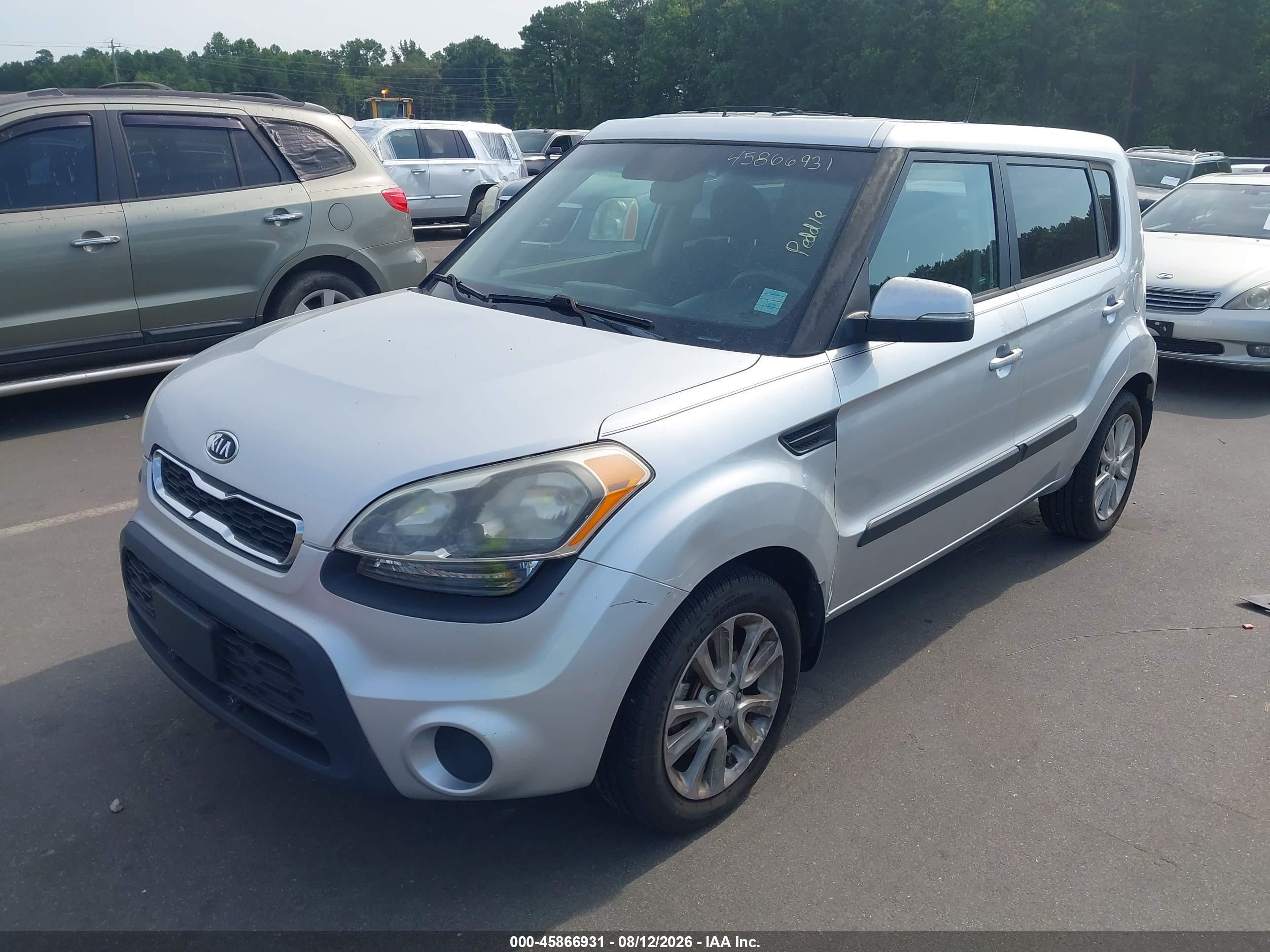 2012 Kia Soul + Серебряный vin: KNDJT2A62C7379346